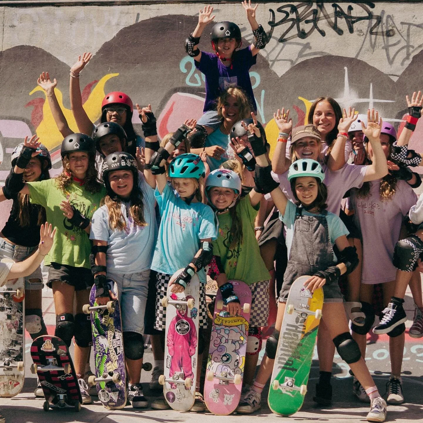 OUR UPDATE!!
.
Weekend skate camps in June ⭐️
Registration is now open for June weekend camps whether you&rsquo;re perfecting your drop in or learning to push our coaches will be get you rolling in the right direction. Spots full up fast every year s