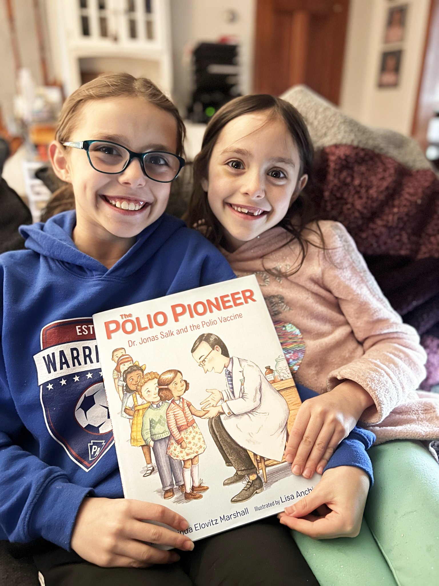  The Polio Pioneer - A children's book reviewed by Avery and Ariana (2023) Read it here:  https://www.polionetwork.org/archive/pzovoenx7bdmdauq9uytwv94u4yjug  