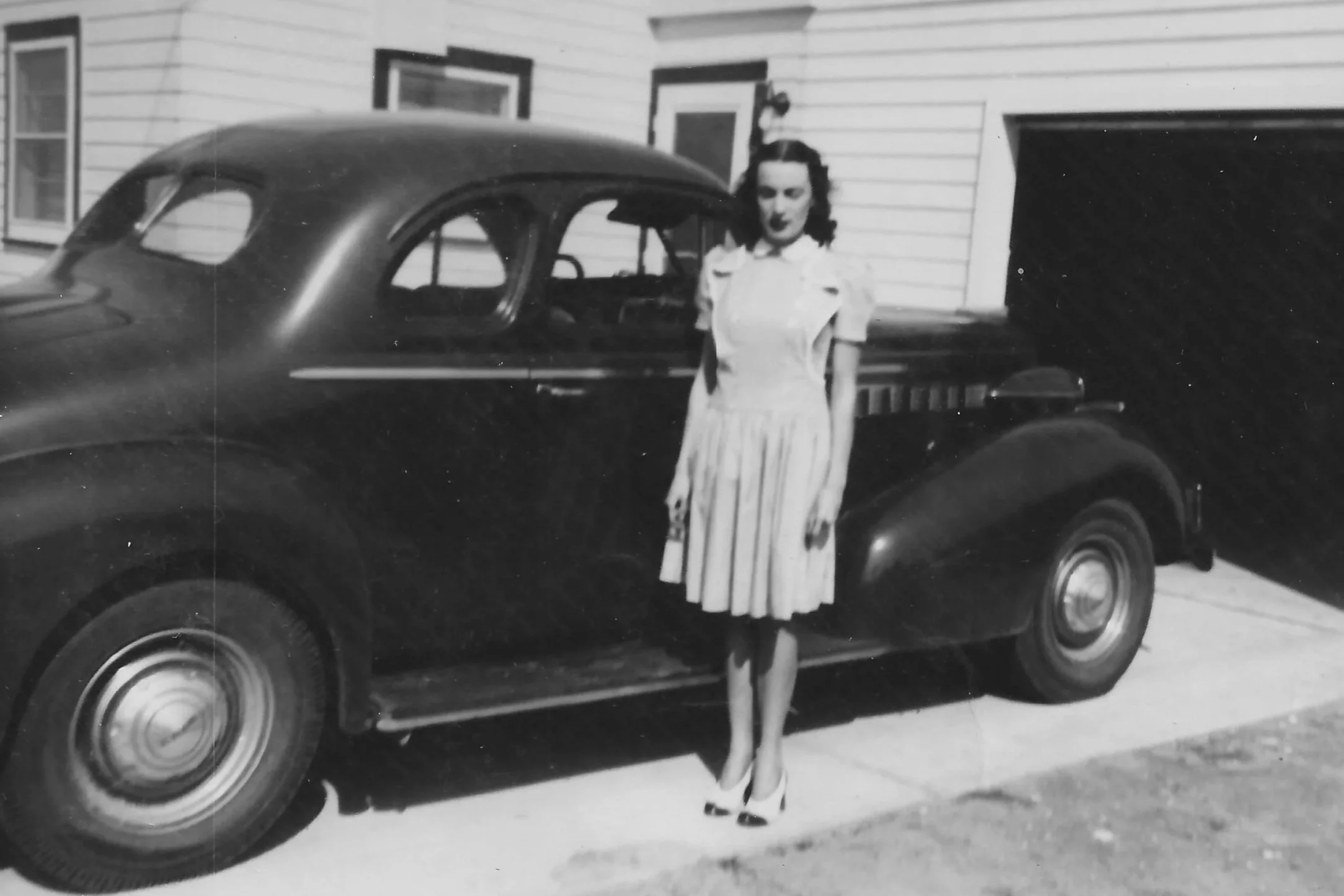 Ma+in+front+of+car.jpg
