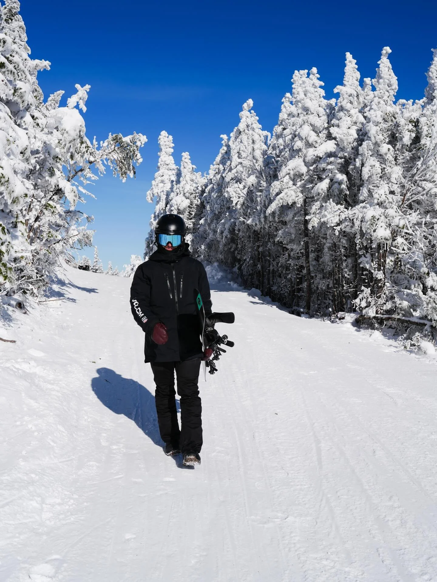 Back in winter in New Hampshire. Unfortunately, my back injury has decided to persist and cause me issues since getting back on snow. I haven&rsquo;t been able to ride anywhere near the level I want to, so I have taken a few days off, and am trying s