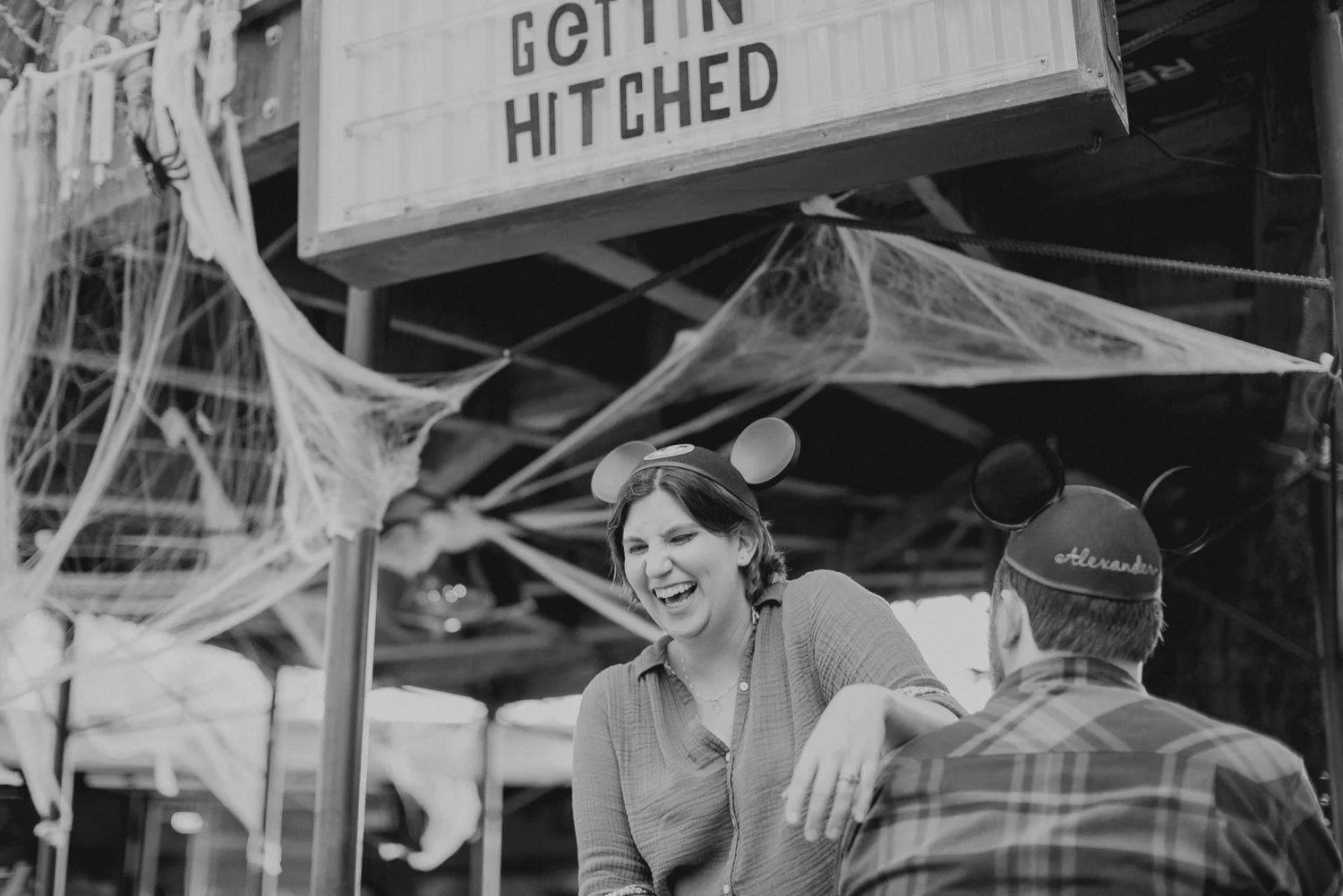 candid unique wedding photographer dallas 15.jpg
