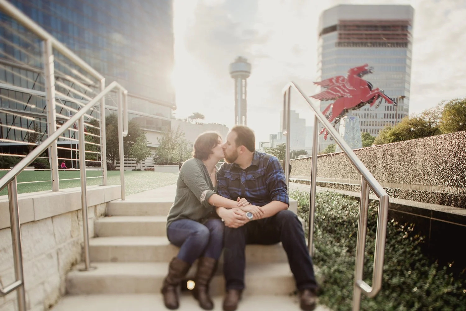 candid unique wedding photographer dallas 23.jpg