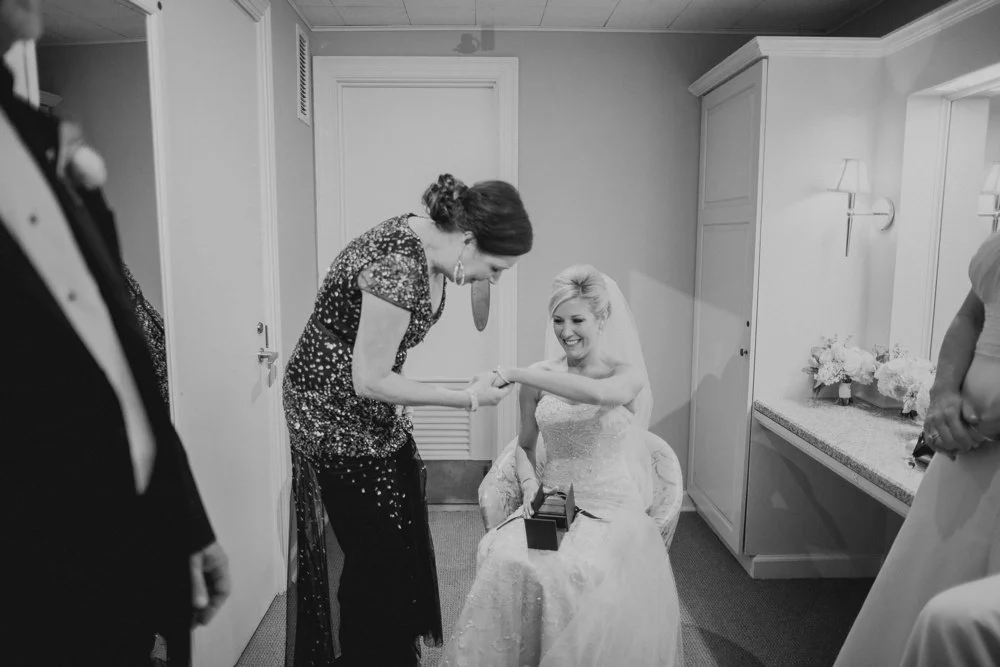 best dallas wedding photographer 032.jpg