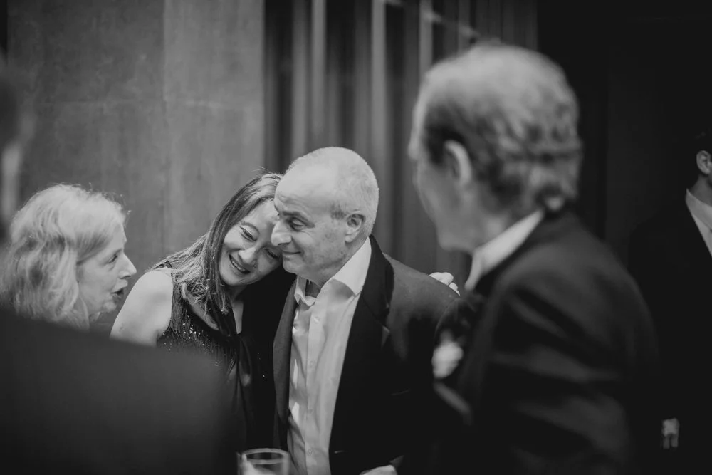 giancoli_4recept_2138_BW_WEB.jpg
