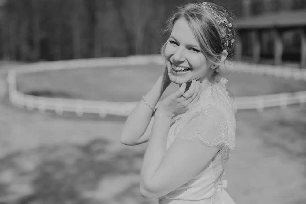 grace_bridal_320_BW_WEB.jpg