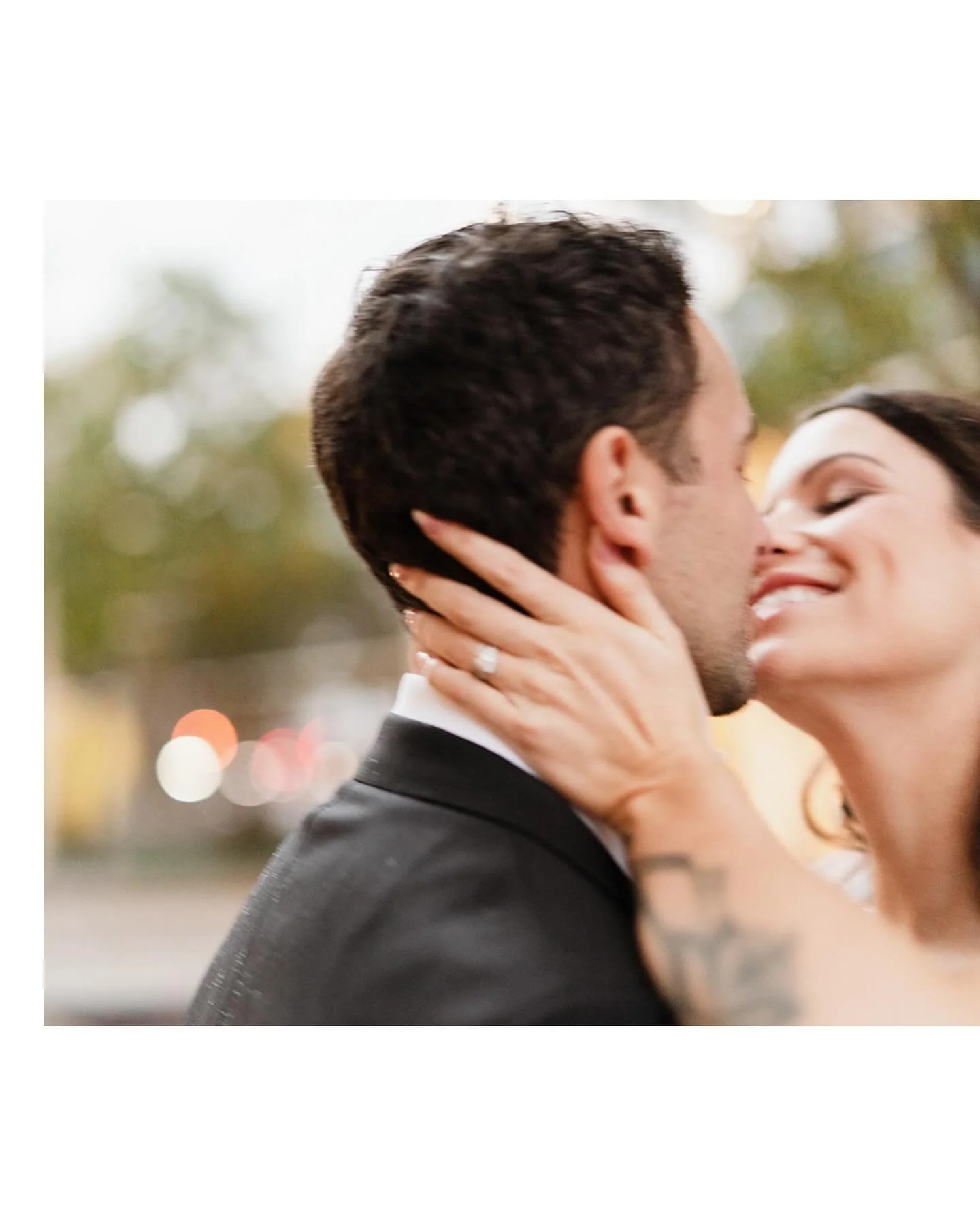 It was an honor to witness Katey and Greg celebrate and weave their forever on this special day 💕

Photography - @themenarys
Venue - @hallartshotel @hallartsdallas @curiocollection
Coordination + floral design - @coalescecreations
Gown - @danytabet
