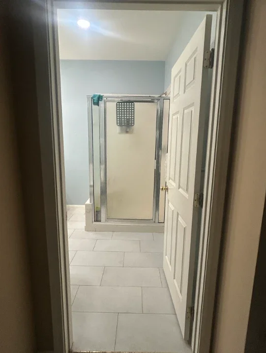 08-after-shower-entry.webp