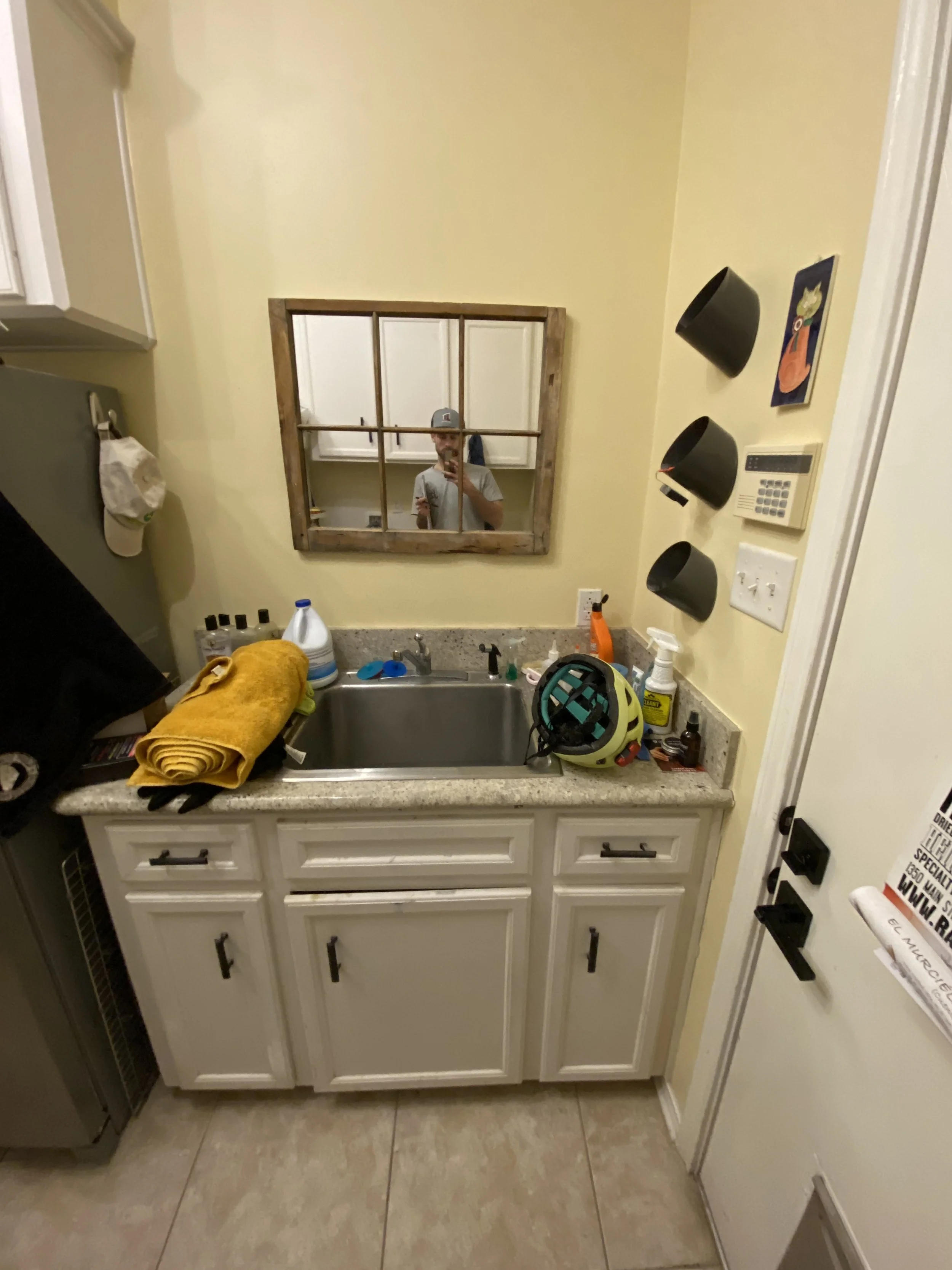 10-before-laundry-sink.jpg