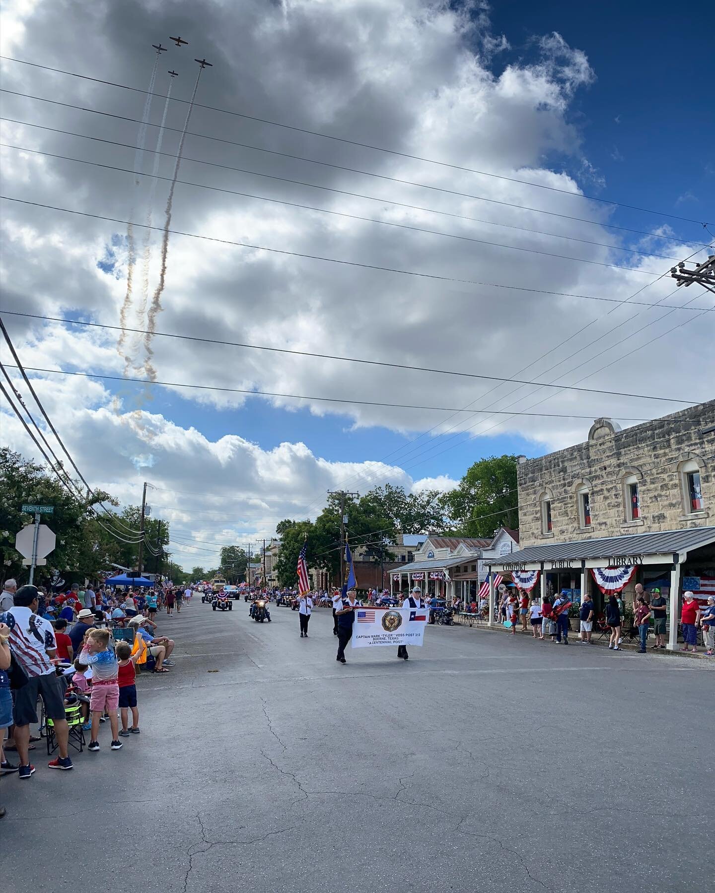 Small town USA and Main Street parades still exists. Happy Independance day y&rsquo;all.