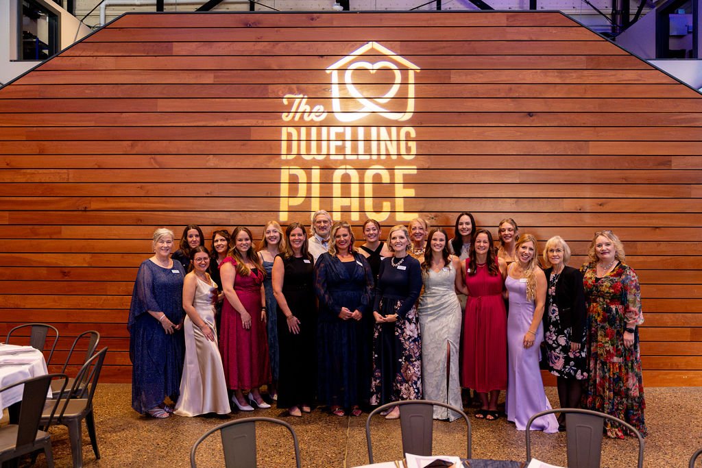 '26DwellingPlaceGala-08216.jpg