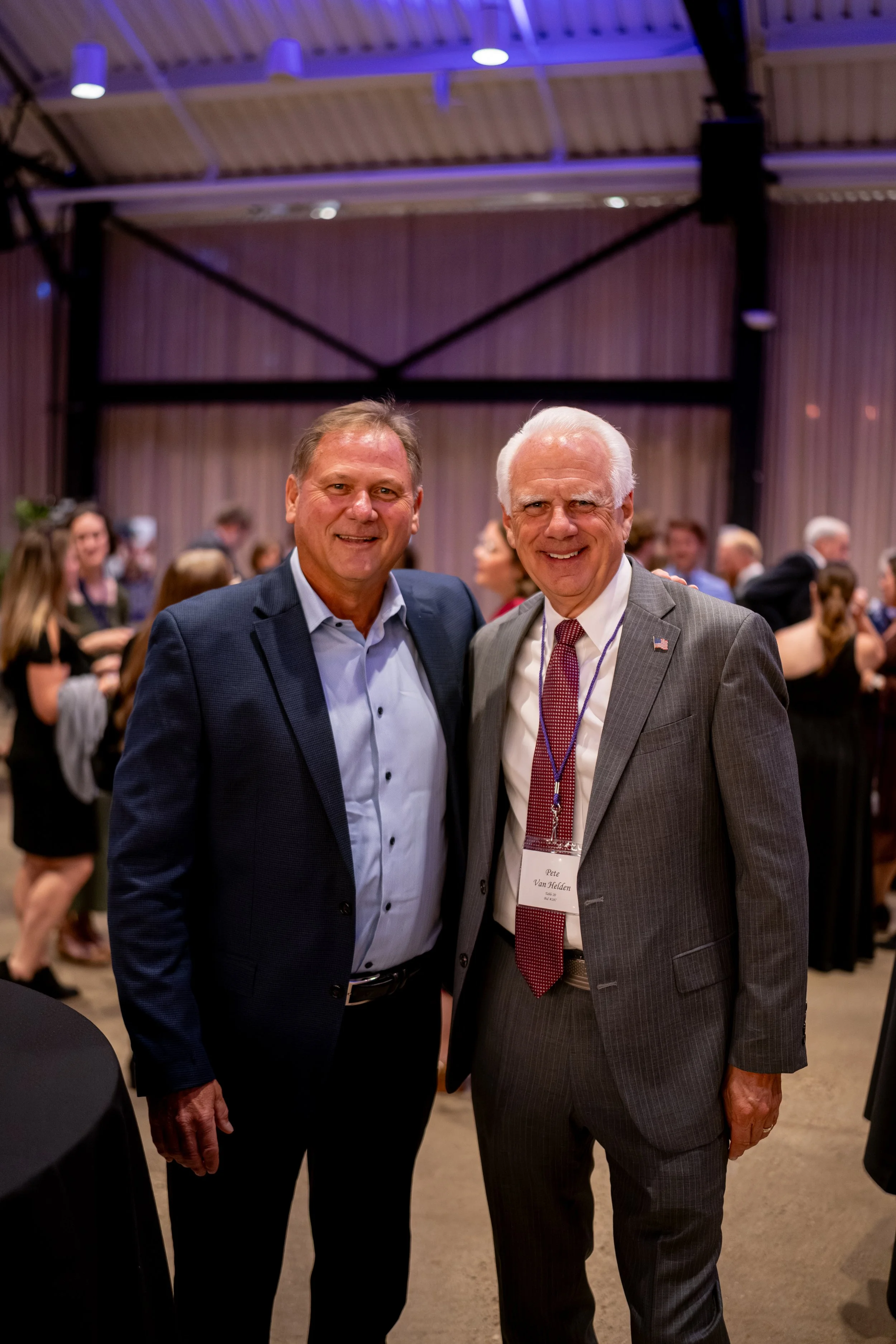 '25DwellingPlaceGala-08217.jpg
