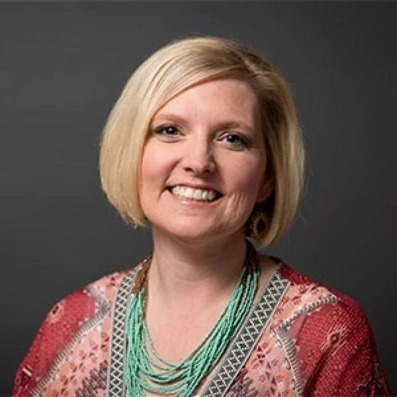 Stacy Sikorski Headshot