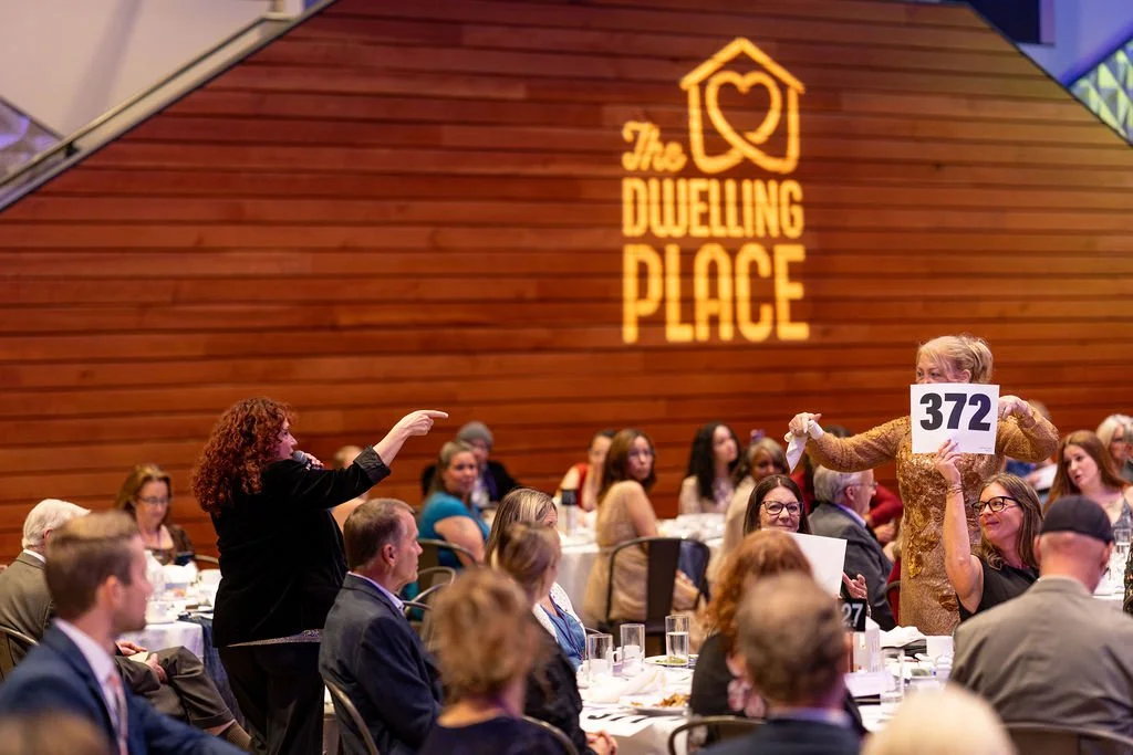 '26DwellingPlaceGala-09385.jpg