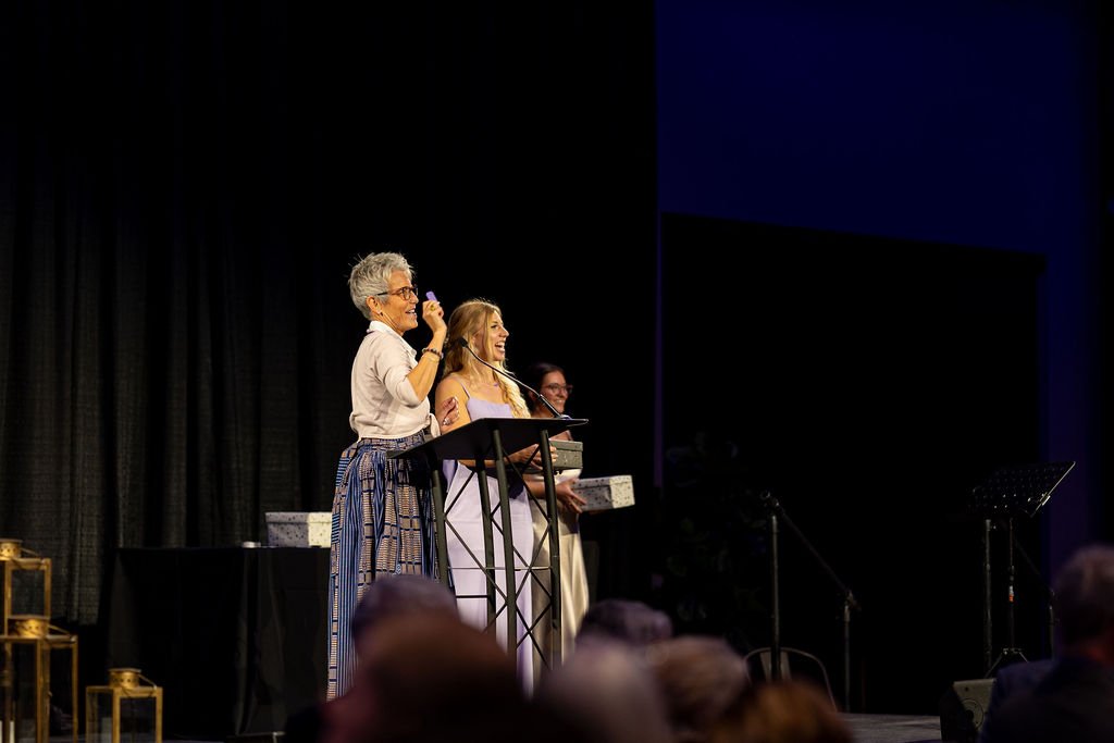 '26DwellingPlaceGala-09571.jpg