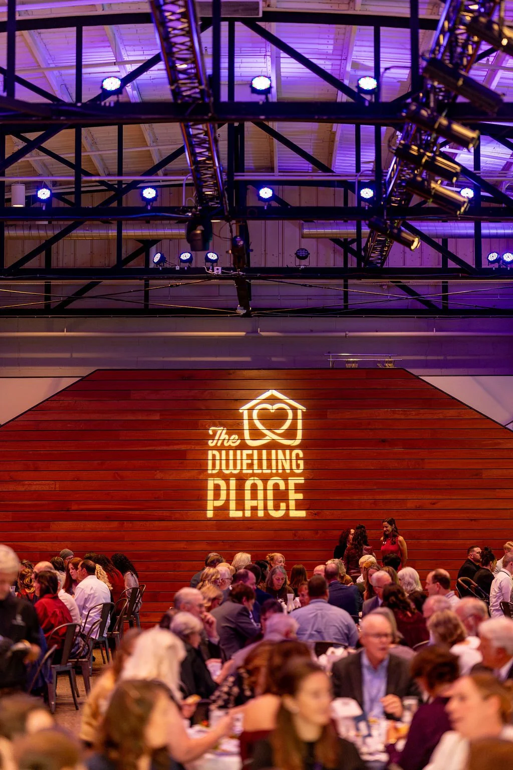'26DwellingPlaceGala-08779.jpg