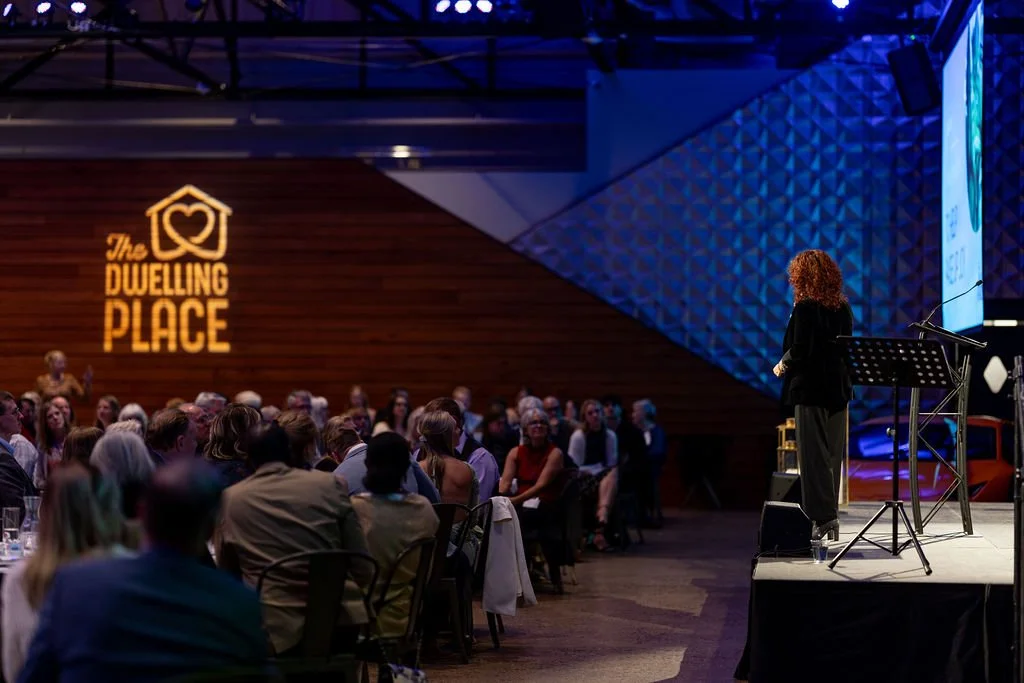 '26DwellingPlaceGala-09247.jpg