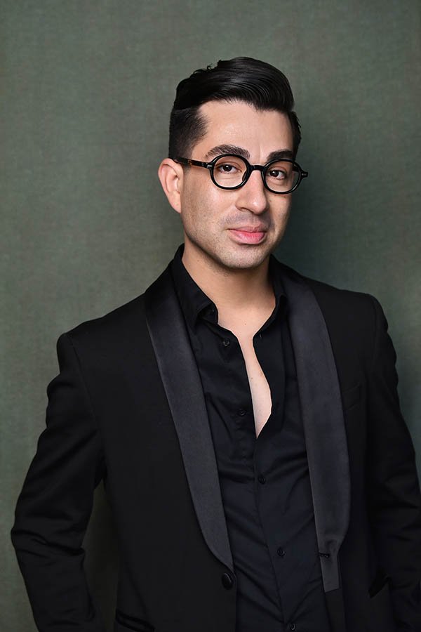 character-actor-headshot-stylized-suit-los-angeles.jpg