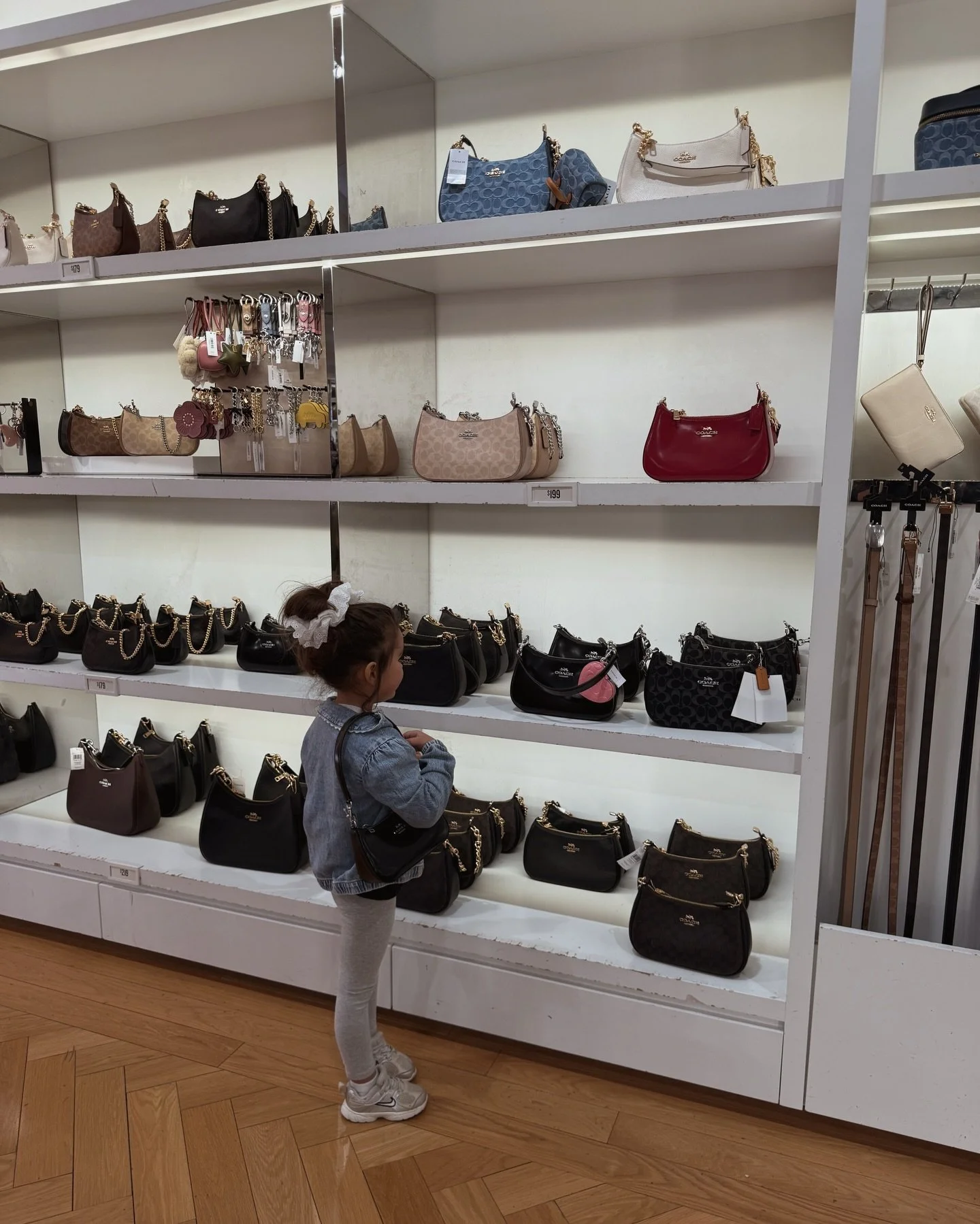 Heart eyes all February !! 😍