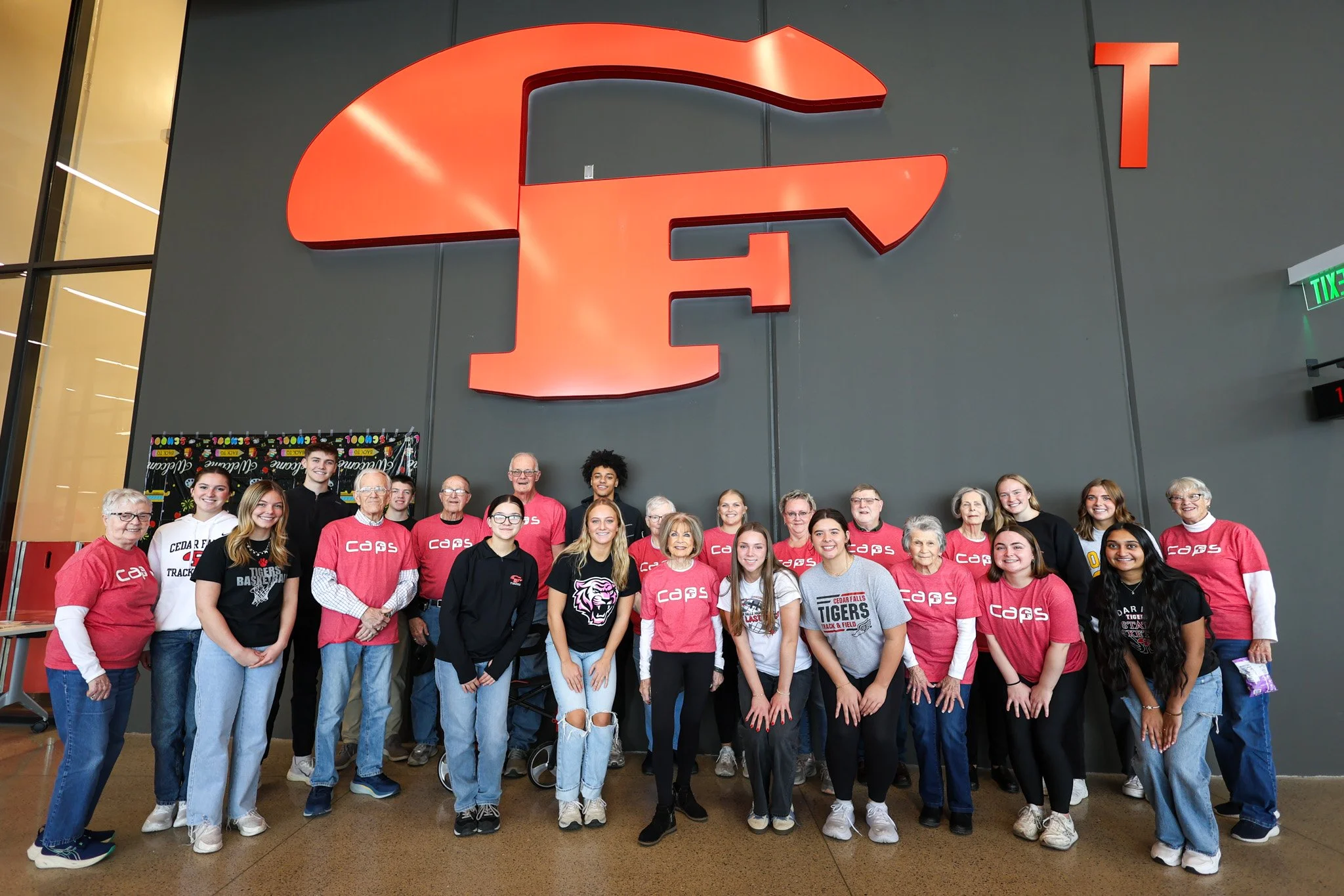 594072643_1466508775319688_7291285471361774853_n (1).jpg