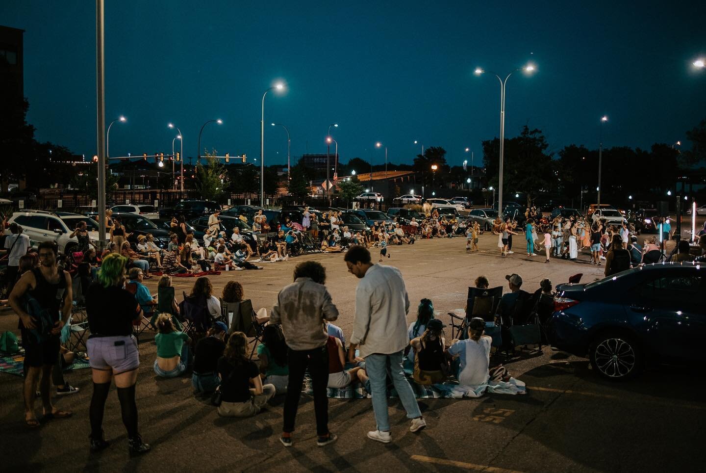 Huge thank you to everyone who came out Friday night and helped us transform another parking lot into the Headlights Theater💕 this show would not have been possible with out @elsa_rae and company, our NYC Professional Dancers (@maddy_elliott, @raech