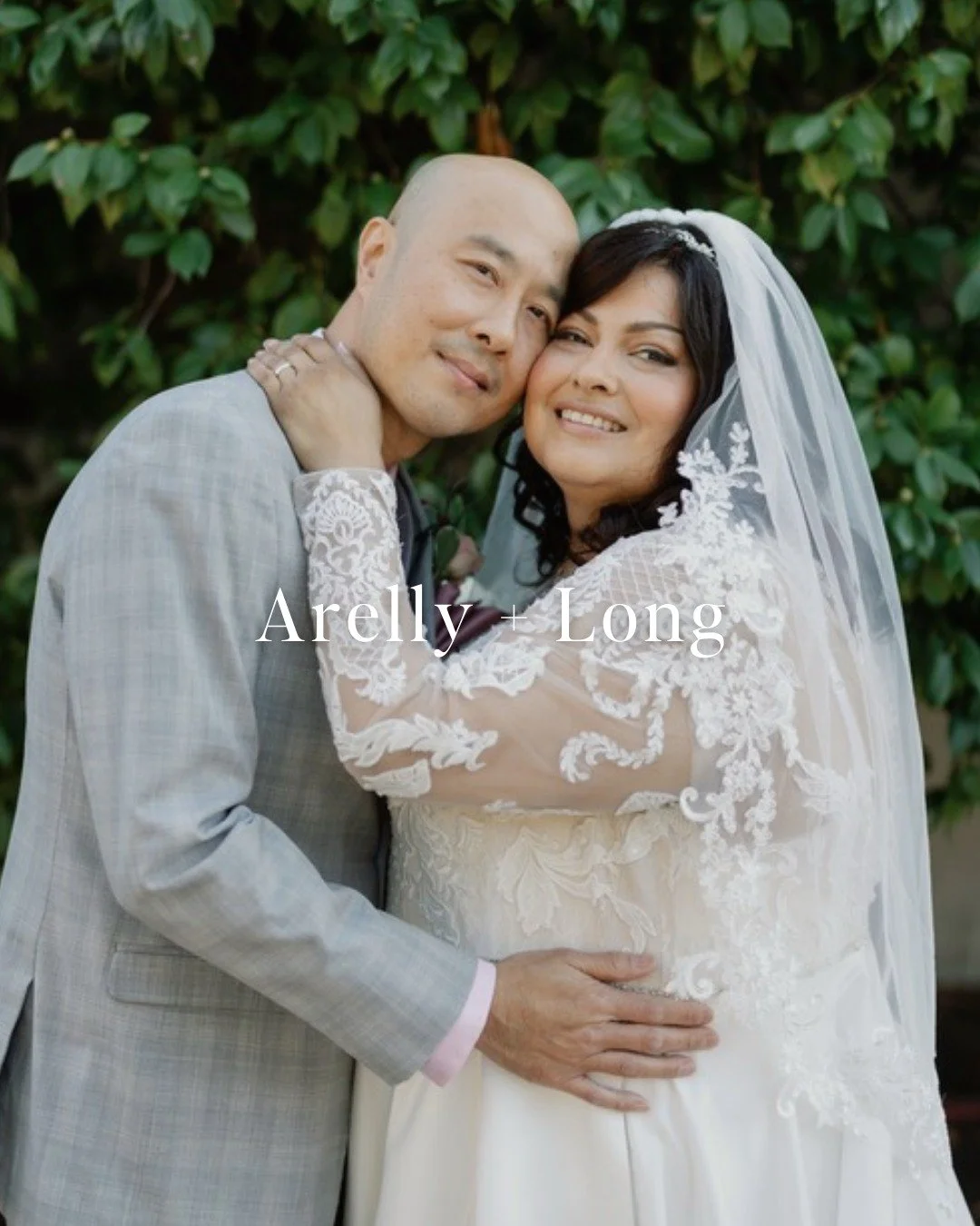 What started with a simple "hello" in 2019 turned into something neither of them expected. When Arelly moved into the apartment next door during the pandemic, their friendship transformed into the kind of love that changes everything.

A qu