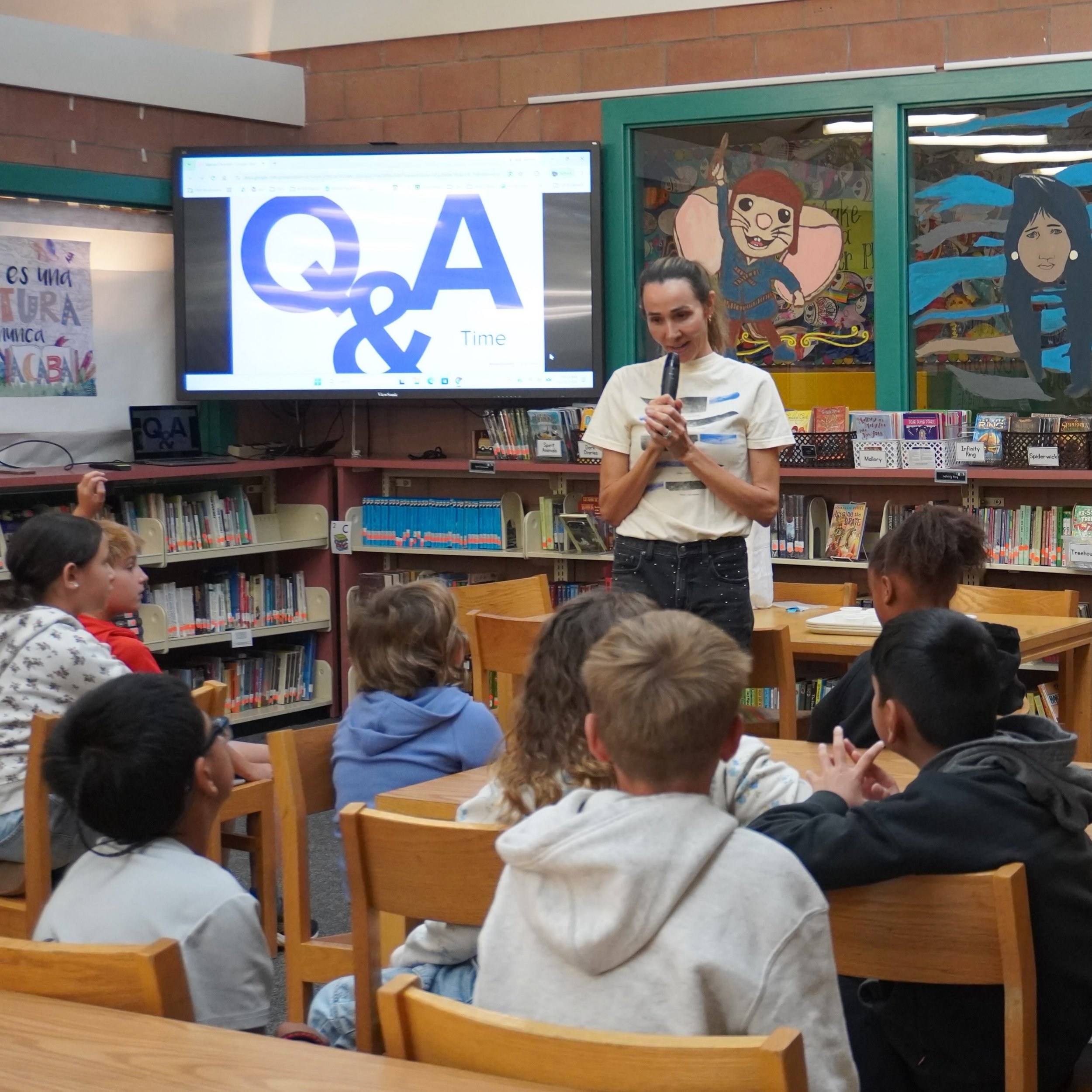 Sparking Reads, a new non-profit created in partnership with Fort Collins Reads, had its first event on Monday at Laurel Elementary! @chef_marisachurchill, author of &ldquo;Secrets, Spells, and Chocolate&rdquo;, visited to talk with the 5th graders a