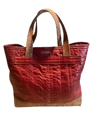 Red Tote Bag-no-bkgrd.png
