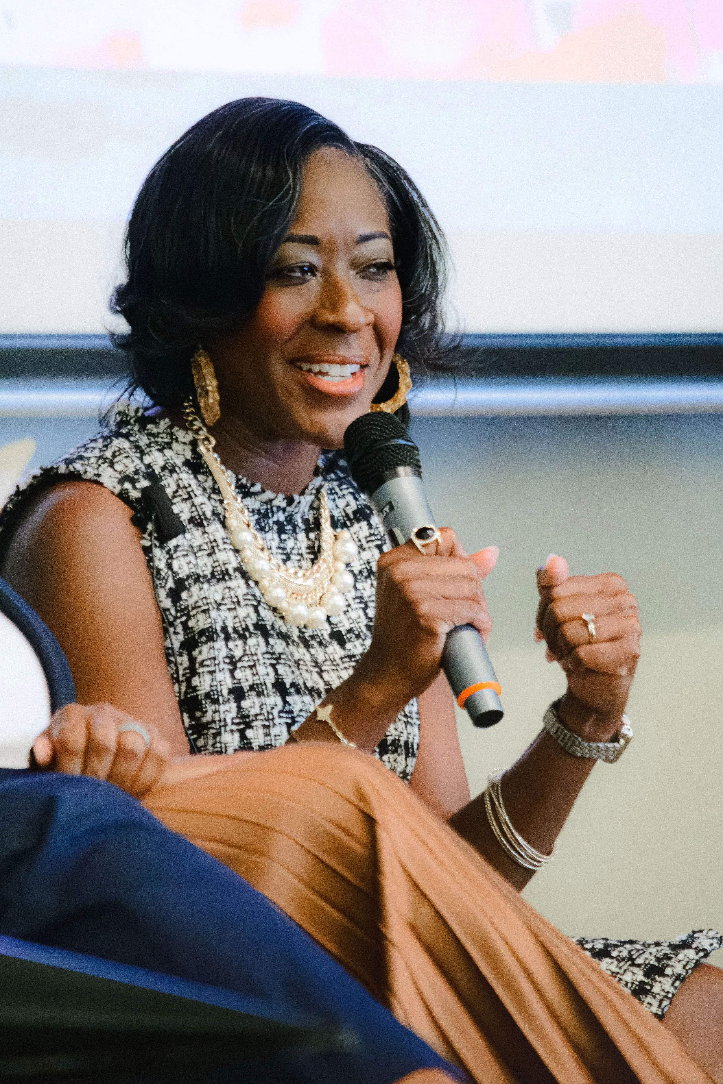 AOC Hey Sis! Conference Photos_083.jpg