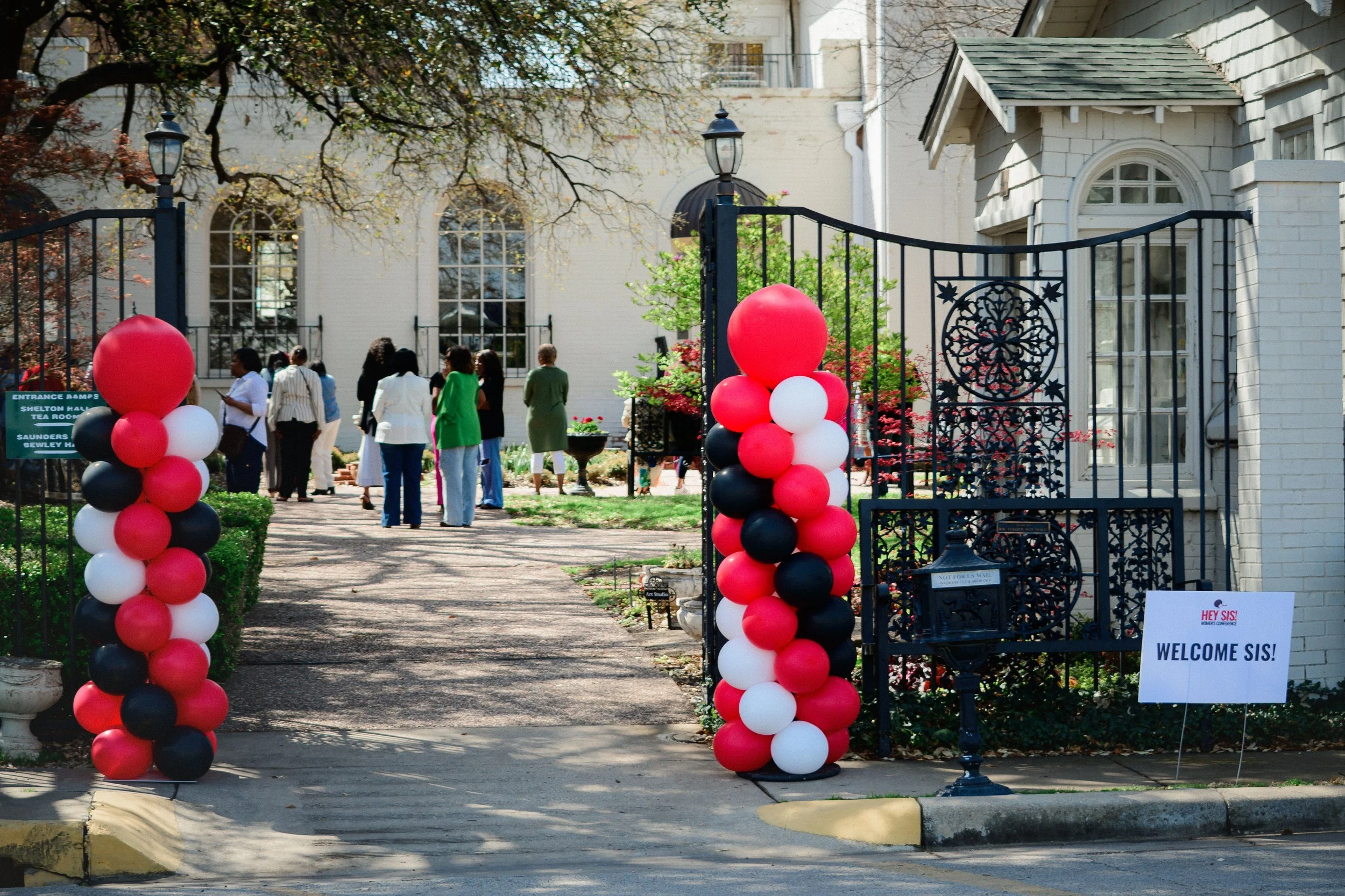 AOC Hey Sis! Conference Photos_074.jpg