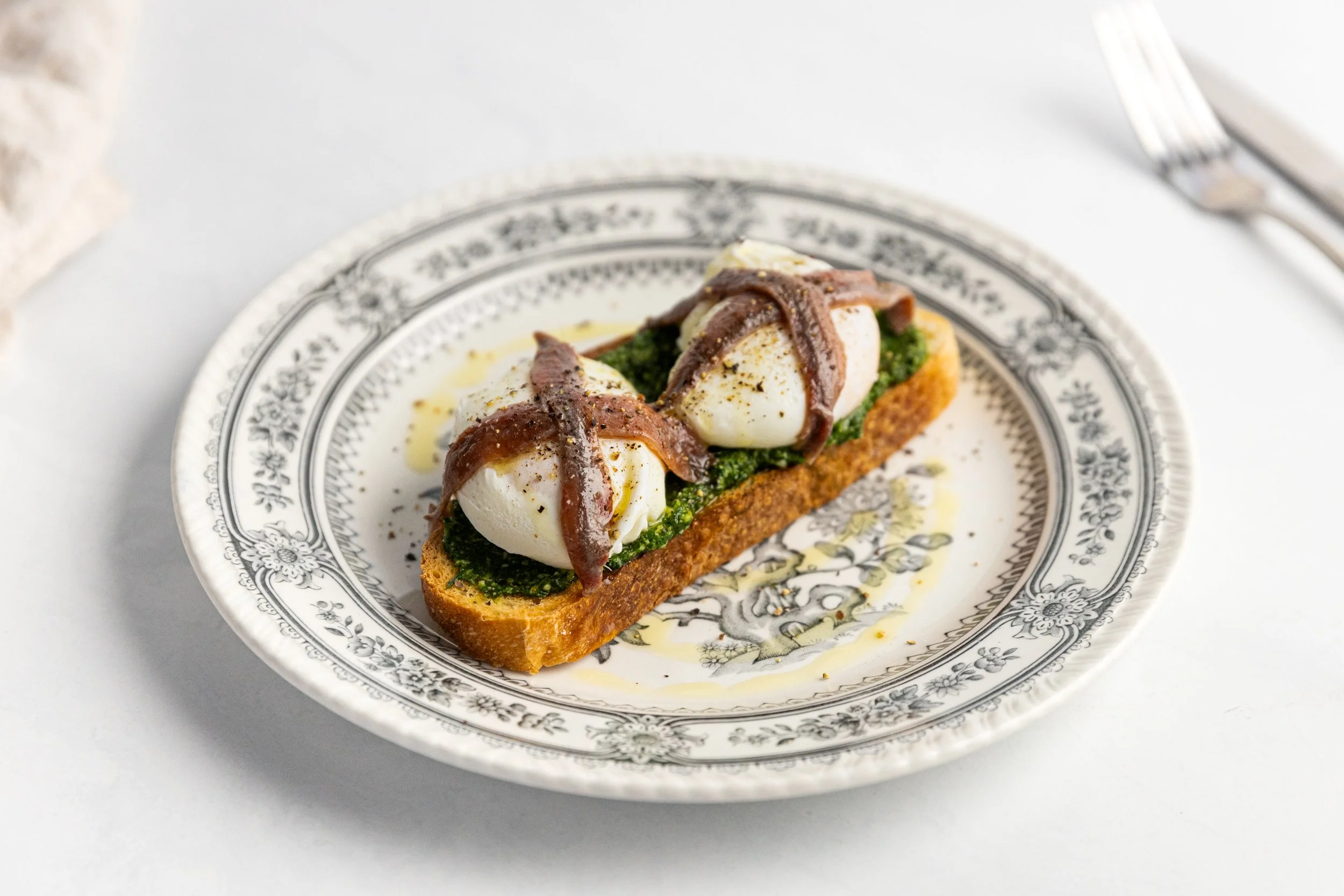 Poached Eggs on Pesto Toast