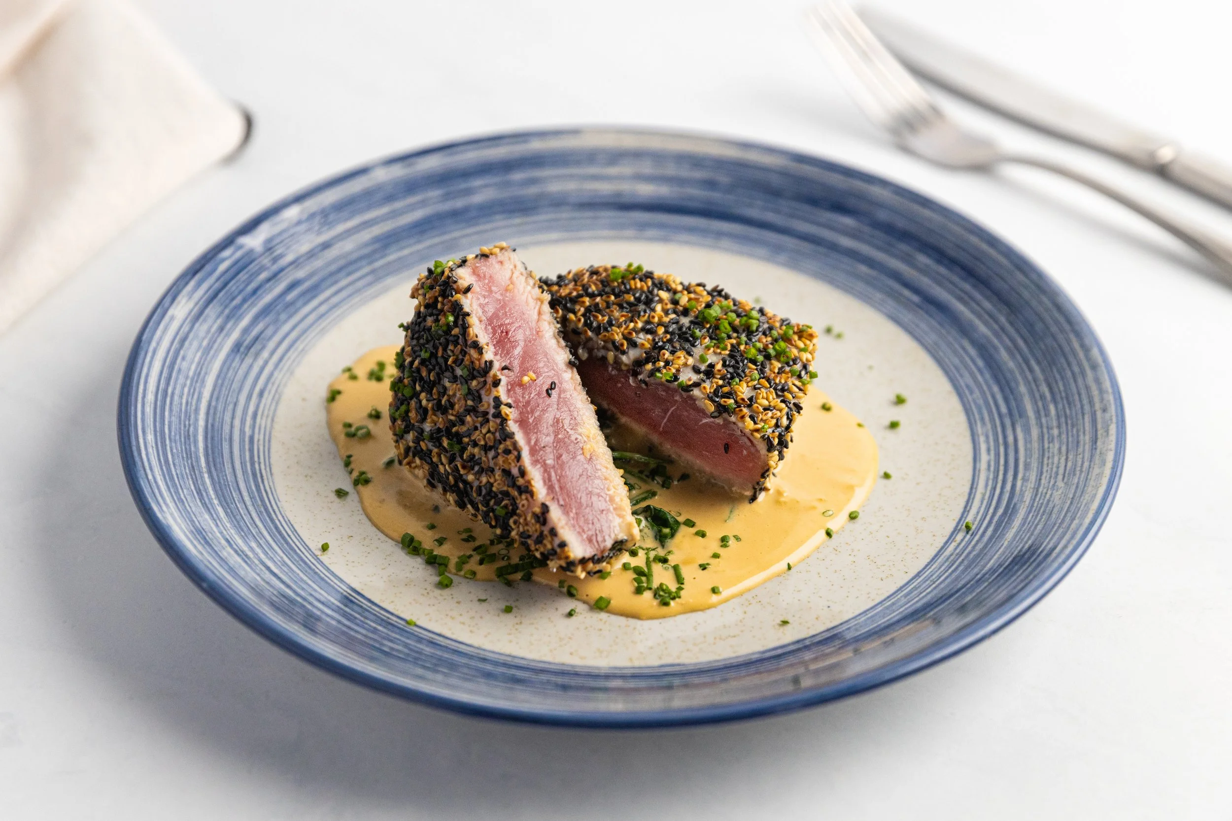 Sesame-Crusted Tuna with Ginger Soy Cream