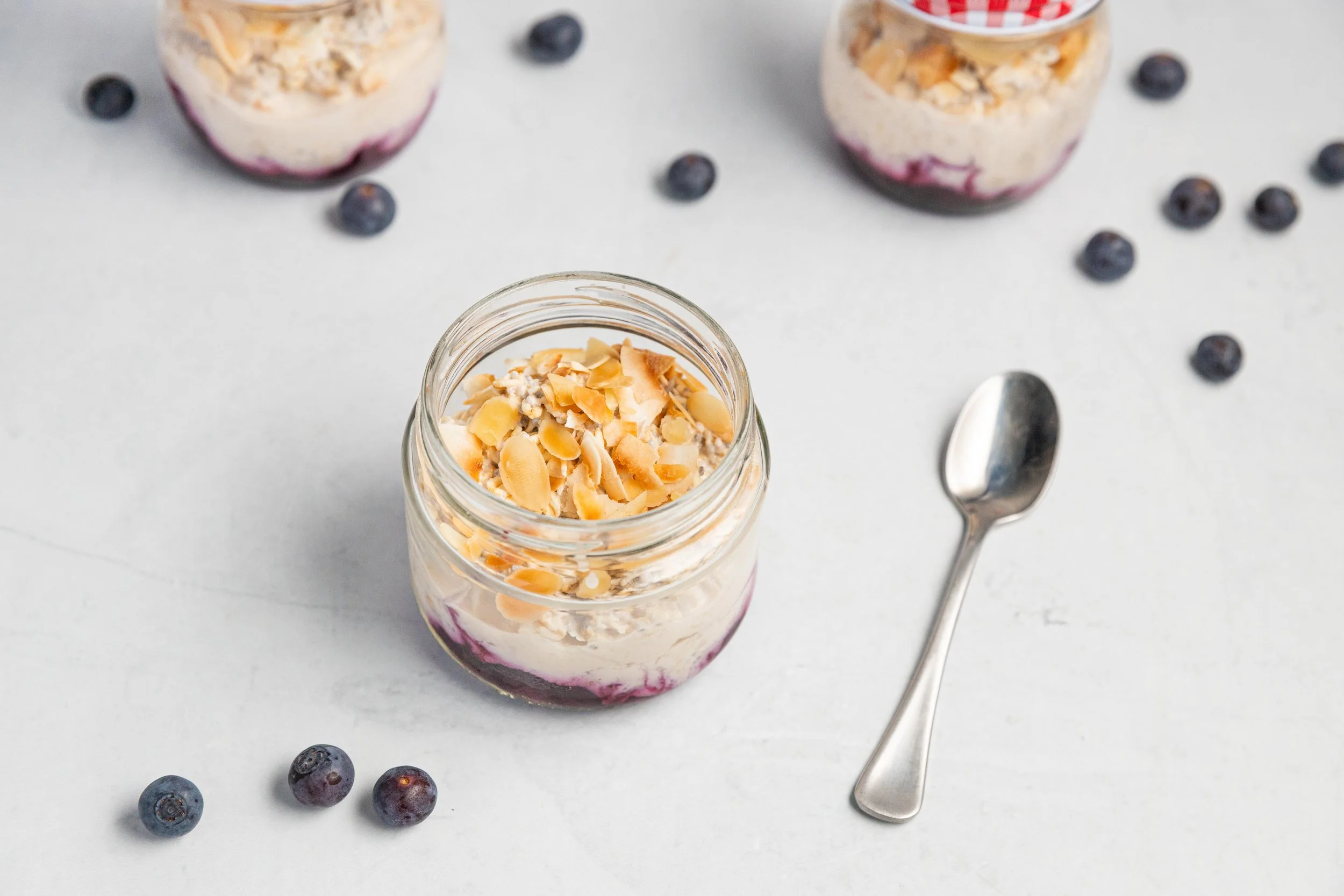 Overnight Blueberry Chia Oat Pots