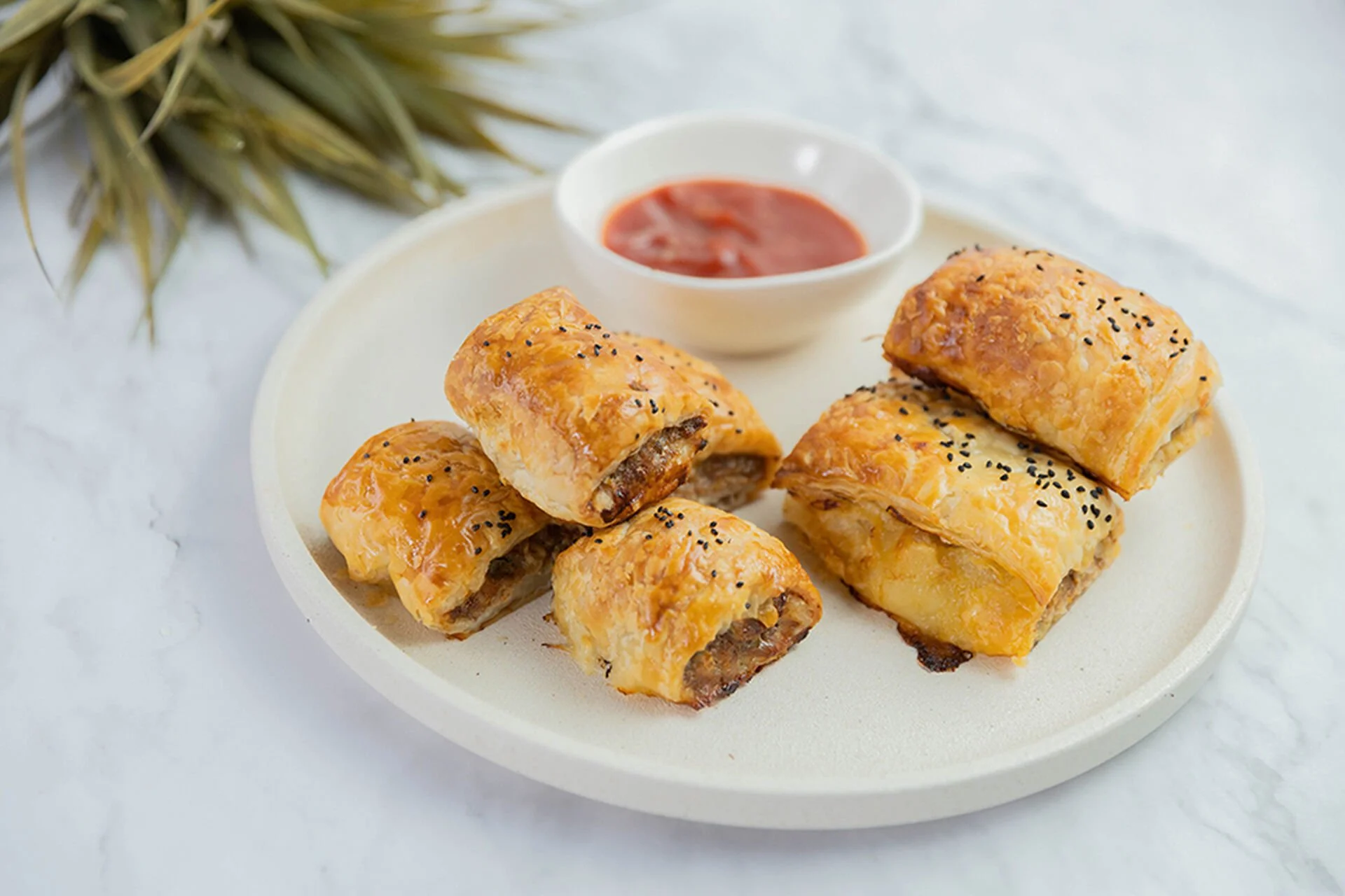 Poppy's Sausage Rolls — Everyday Gourmet