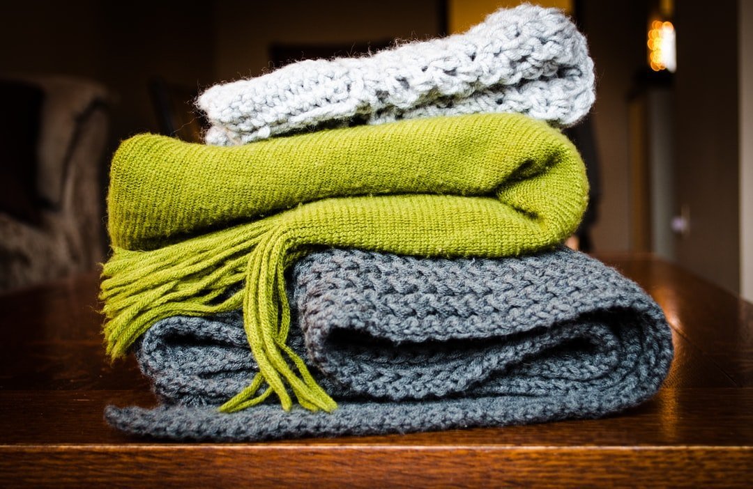 unsplash-image-CNjfgzoY8JU scarves.jpg
