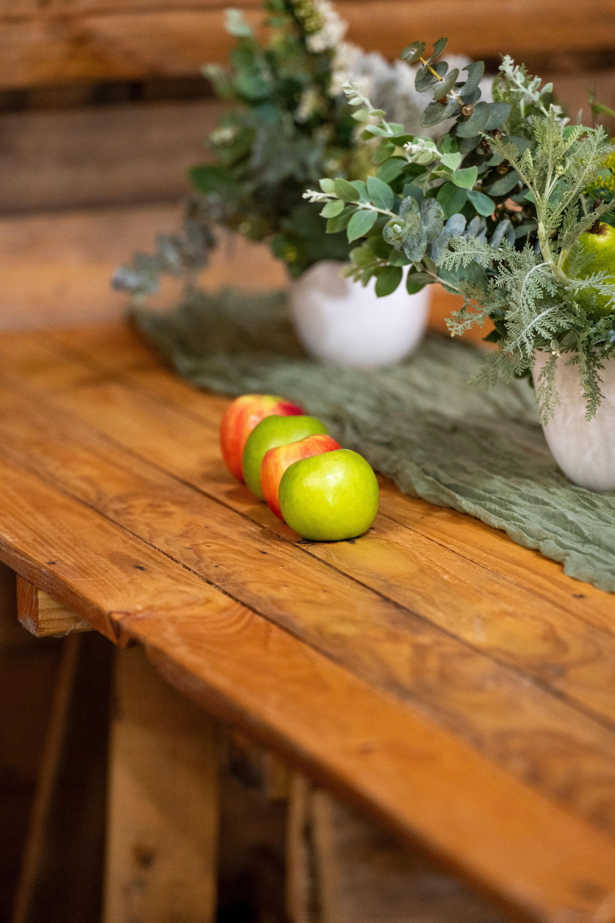 Table Setting with WA grown apples.jpeg