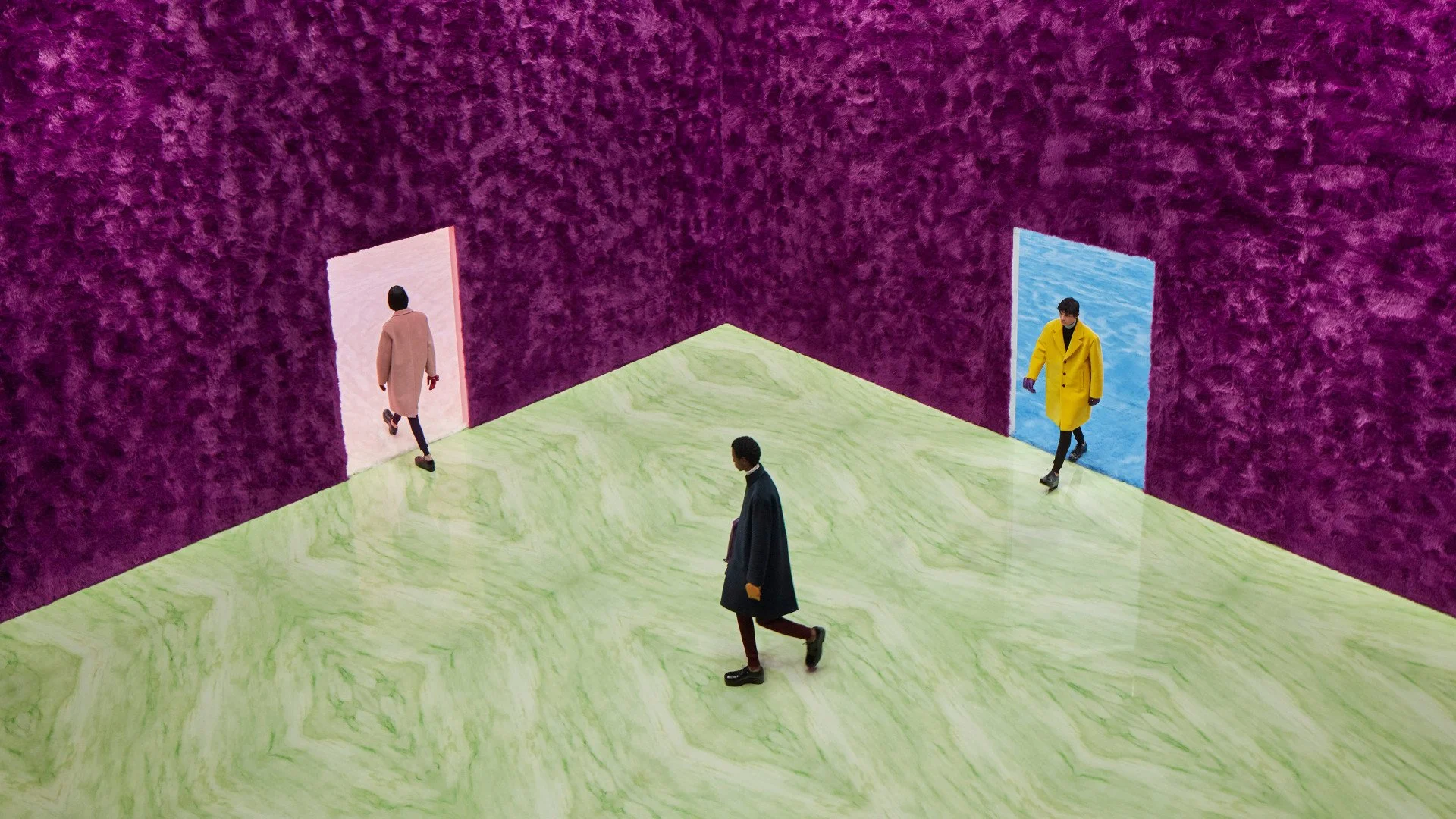 Entre muros y copias