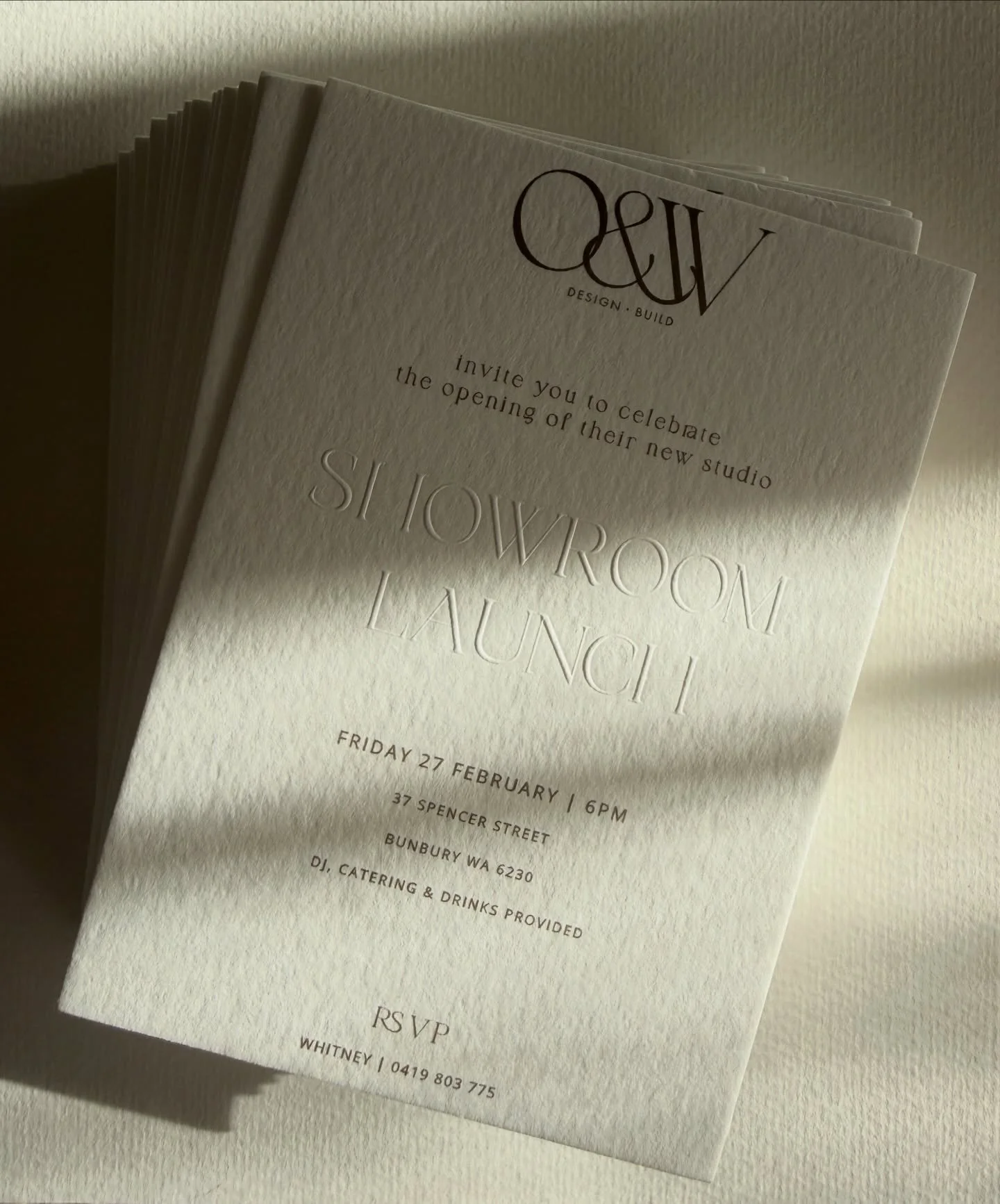Custom showroom launch invites for @owdesignbuild 

Printed on textured cardstock with a blind emboss finish, the wording reveals itself softly in the light for a refined, tactile feel that suits their aesthetic perfectly.

If you&rsquo;re local, mak