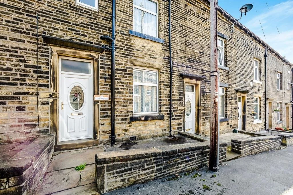 Oxford Street Front.jpg