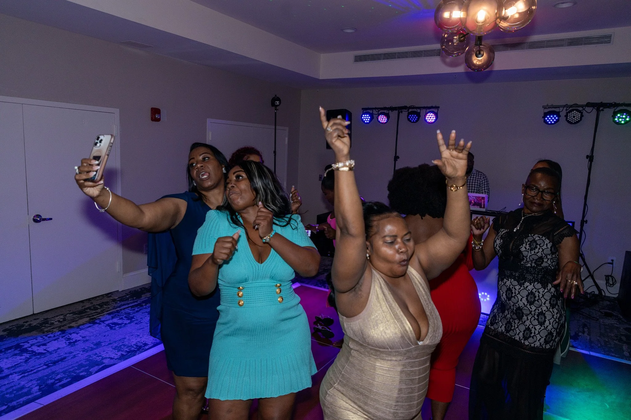 slimphipartyn-183.jpg