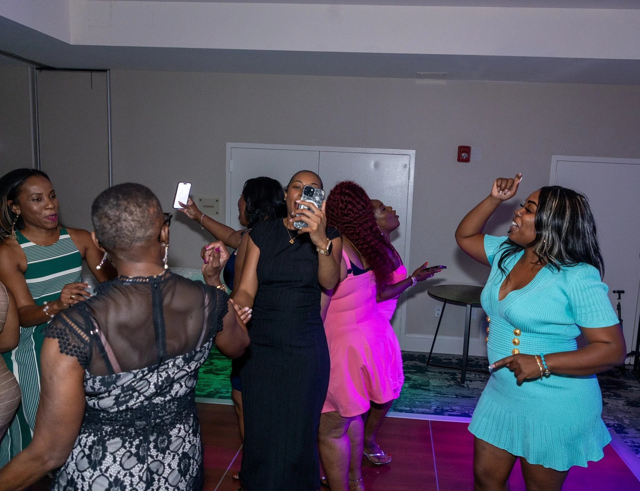 slimphipartyn-178.jpg