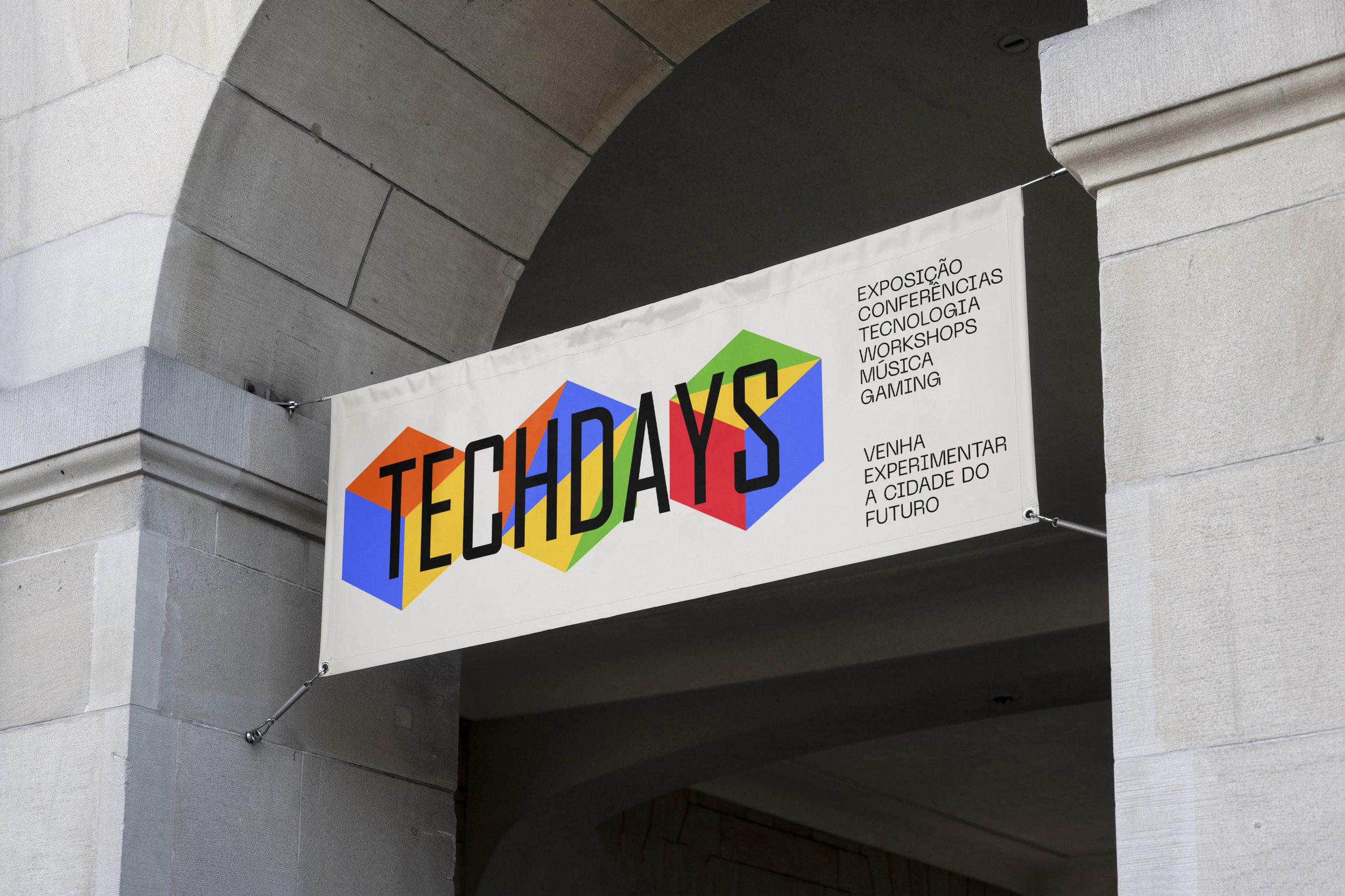 6-OutdoorExterior_TechDays.jpg