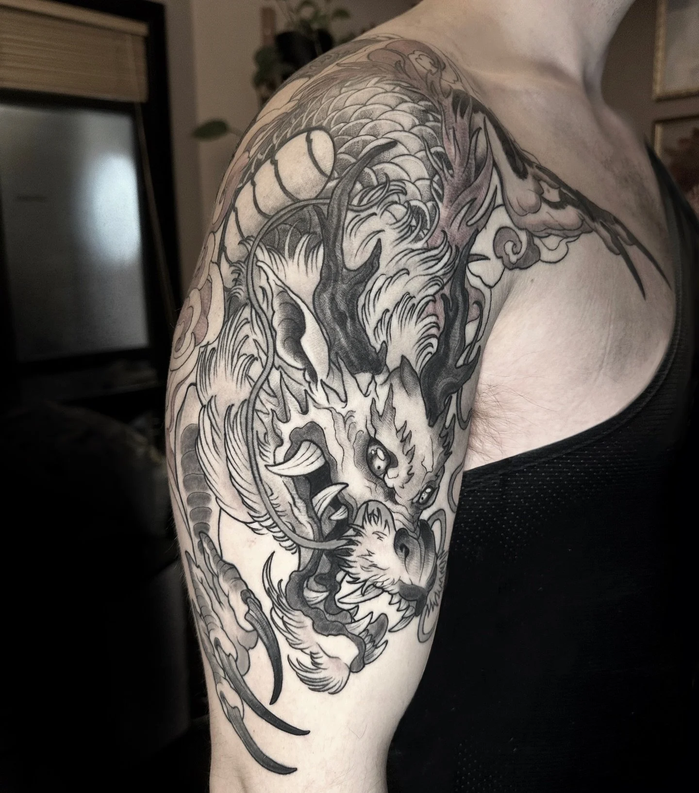 🐉🐉🐉🐲🐉🐉🐉

Realized I never posted a photo of this in my feed, whoops 😅
.
Did this huge dragon project a little while back. Wraps over the shoulder and ends on the shoulderblade/back. Done over 4 sessions. Difficult to photograph the whole piec