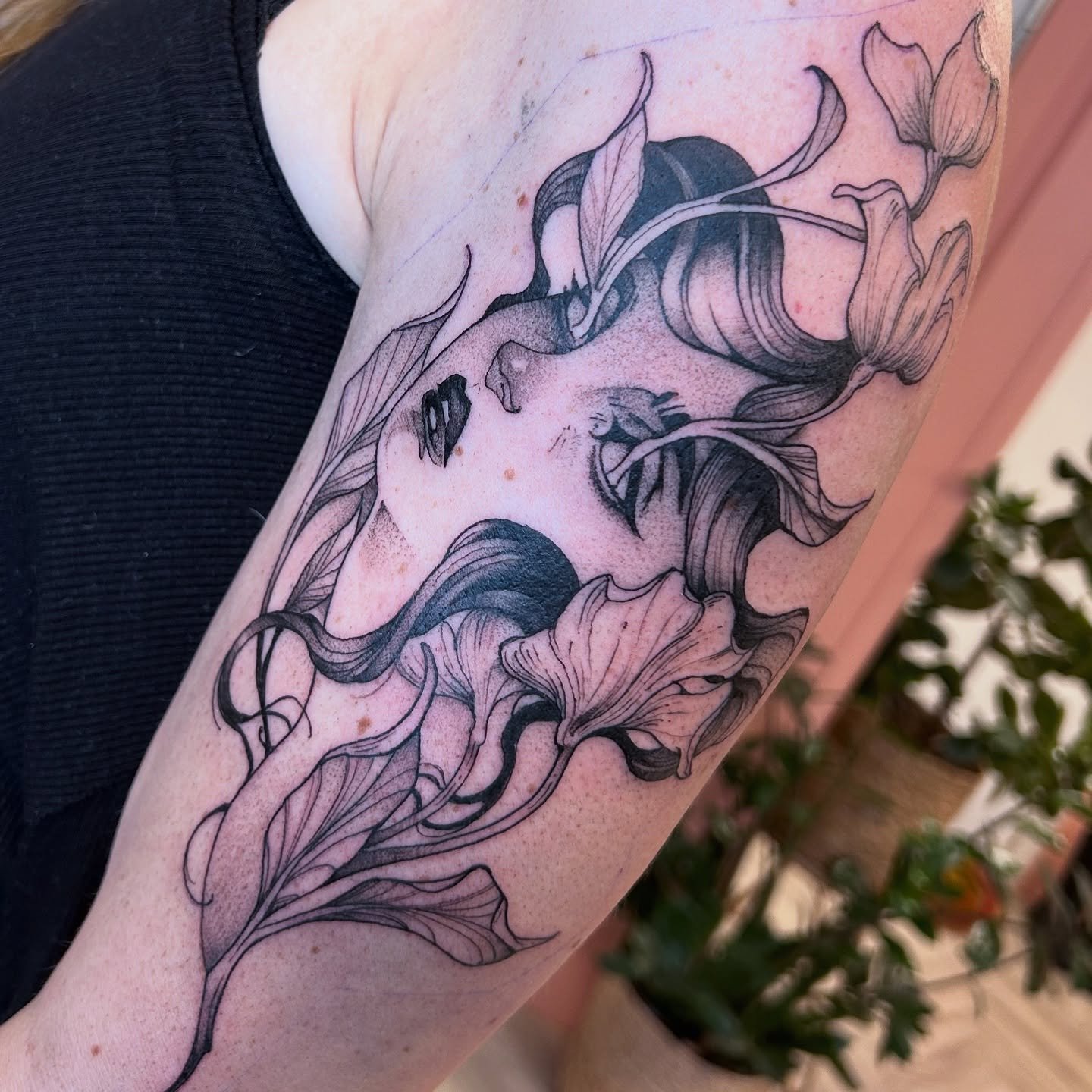 Ladies ladies ladies ❤️ booking September and October 🥰