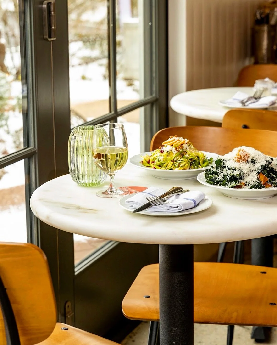 Any season is a reason to lunch at Casa Me 🤍