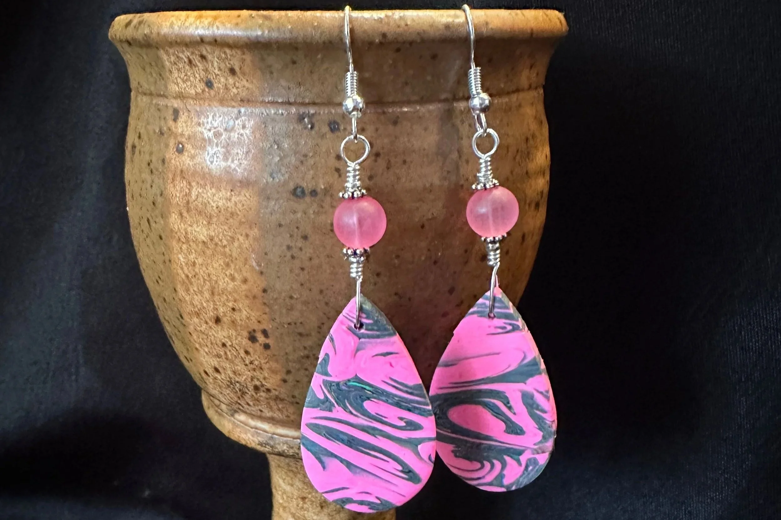 pink & grey swirl teardrop