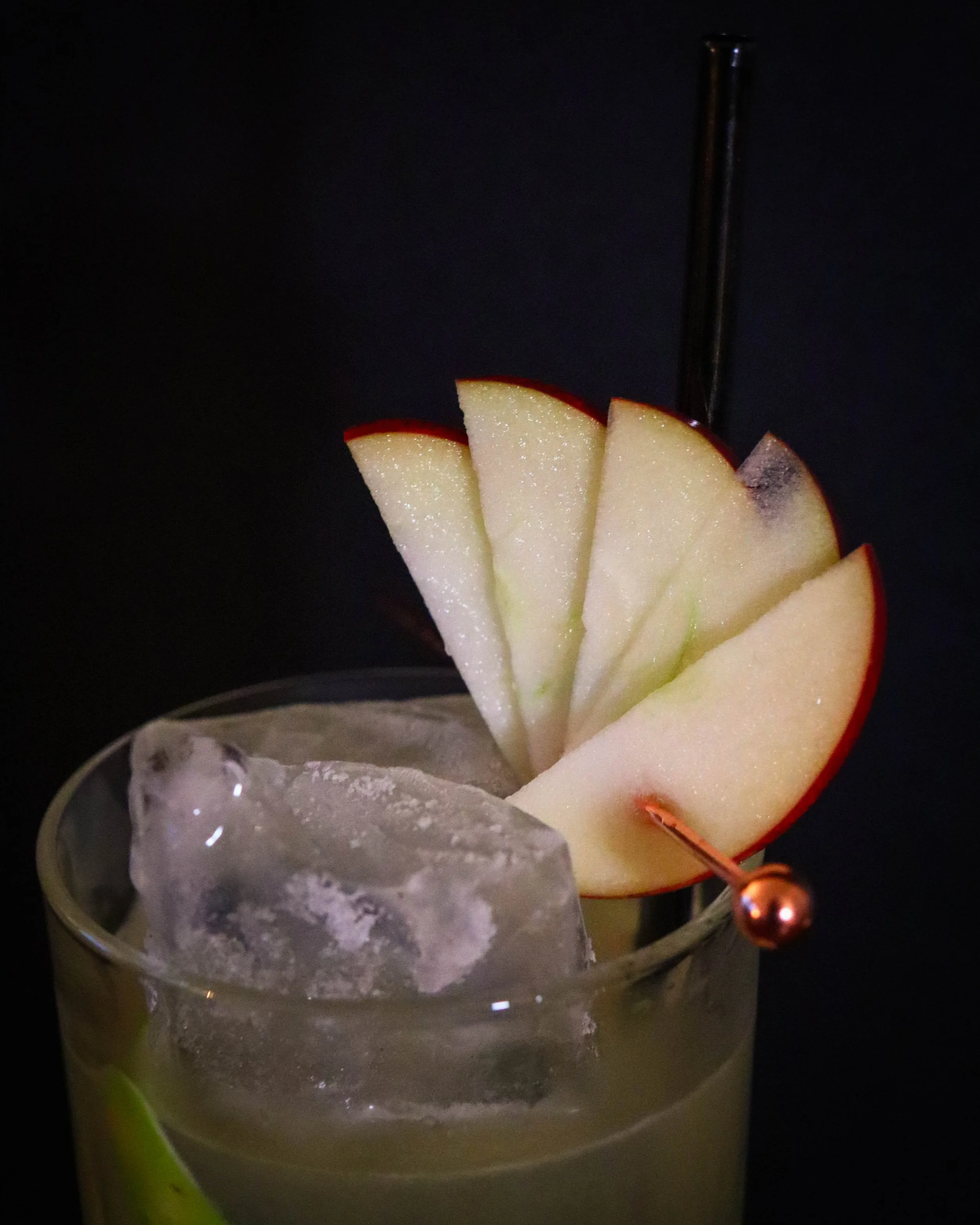 English Garden | Recipe for a delicious harvest season cocktail ...