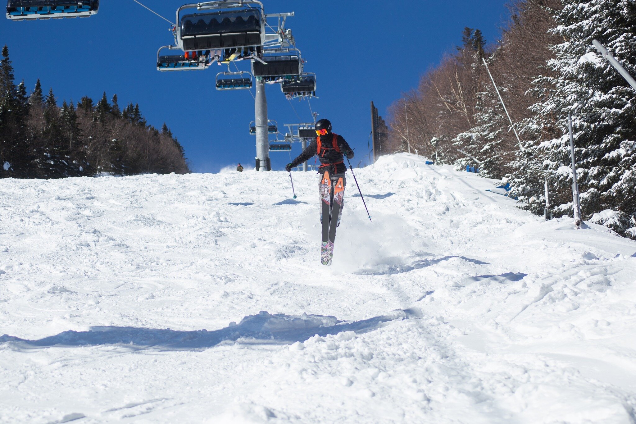 Bluebird skies, 2+ feet high ☀️❄ 27-30 inches of fresh pow for everyone to enjoy!

#watervillevalley #wvnextlevel #visitNH