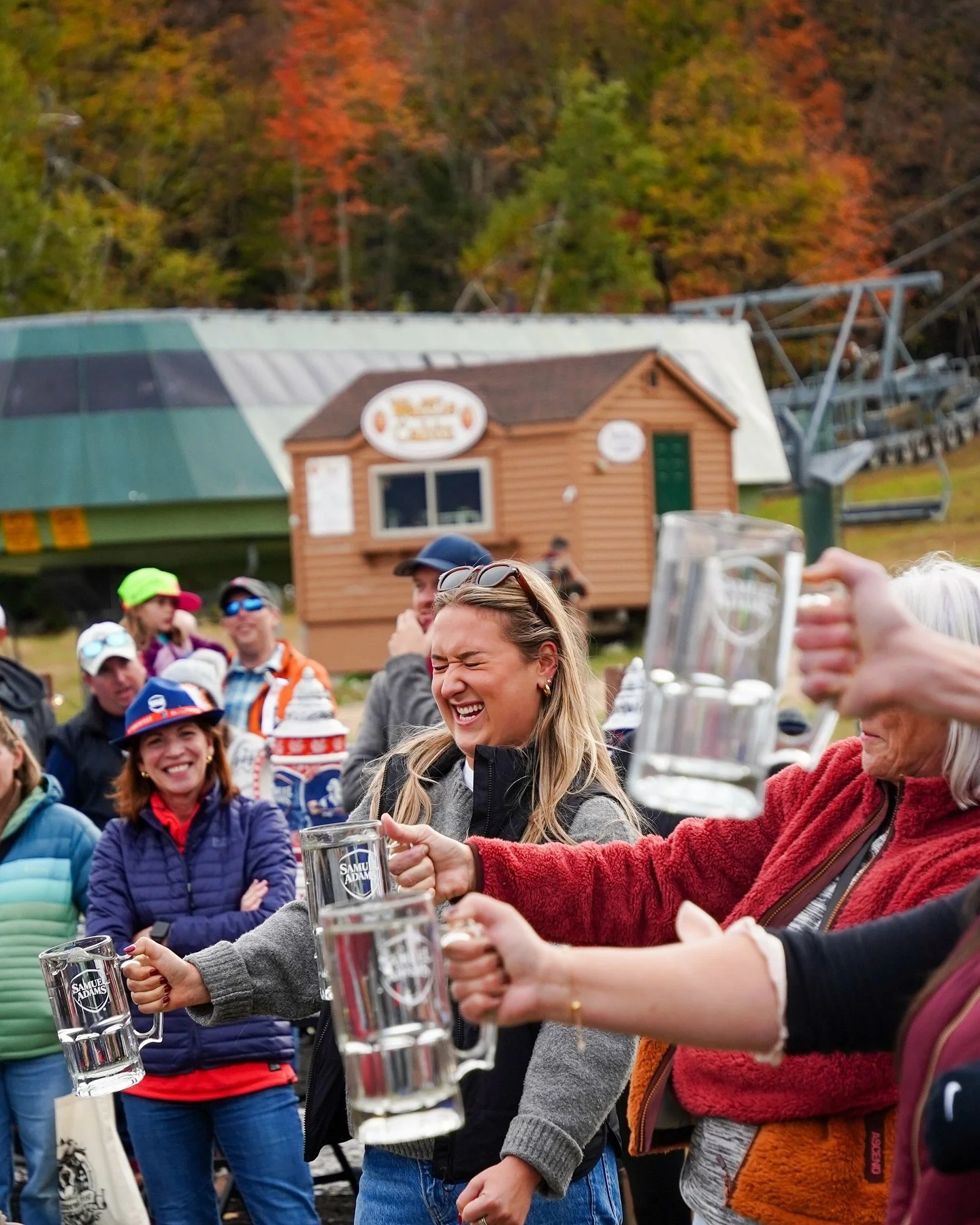 Schwendi Fest delivered big fall energy from start to finish!🍺🍺 

Thank you to everyone who came out today and rolled with the move to the base area - your flexibility made it all happen! 🙌