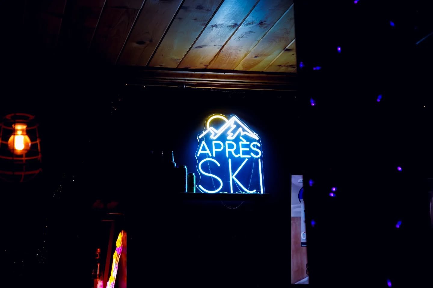 Lights off, glow on ⚡ Neon Night was epic!

Chant it with us: tiki toki tiki toki oi oi oi! iykyk