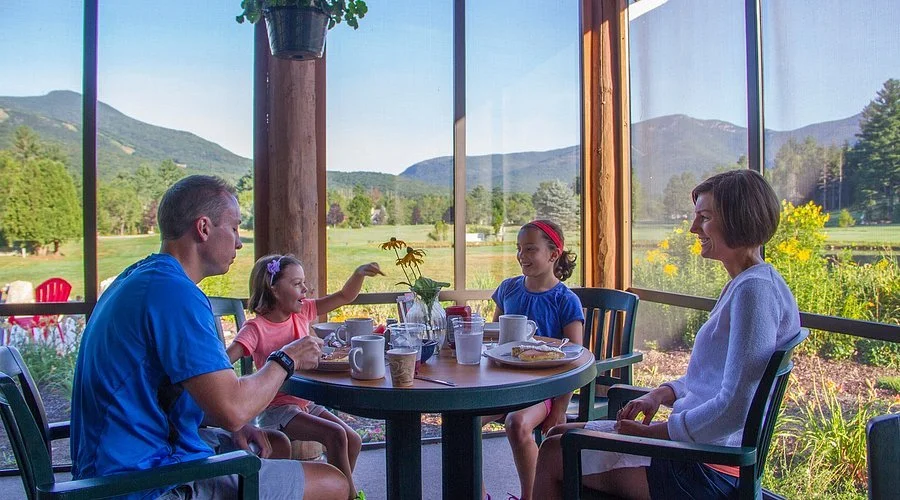 CLUBHOUSE RESTAURANT